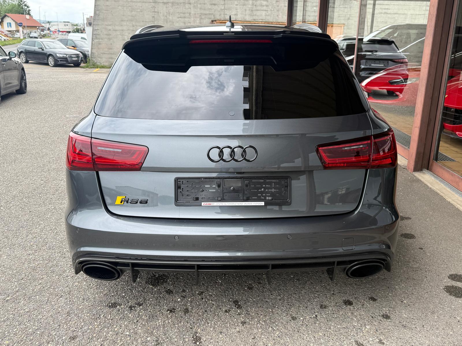 AUDI RS6 Avant 4.0 TFSI V8 quattro Tiptronic-image-4