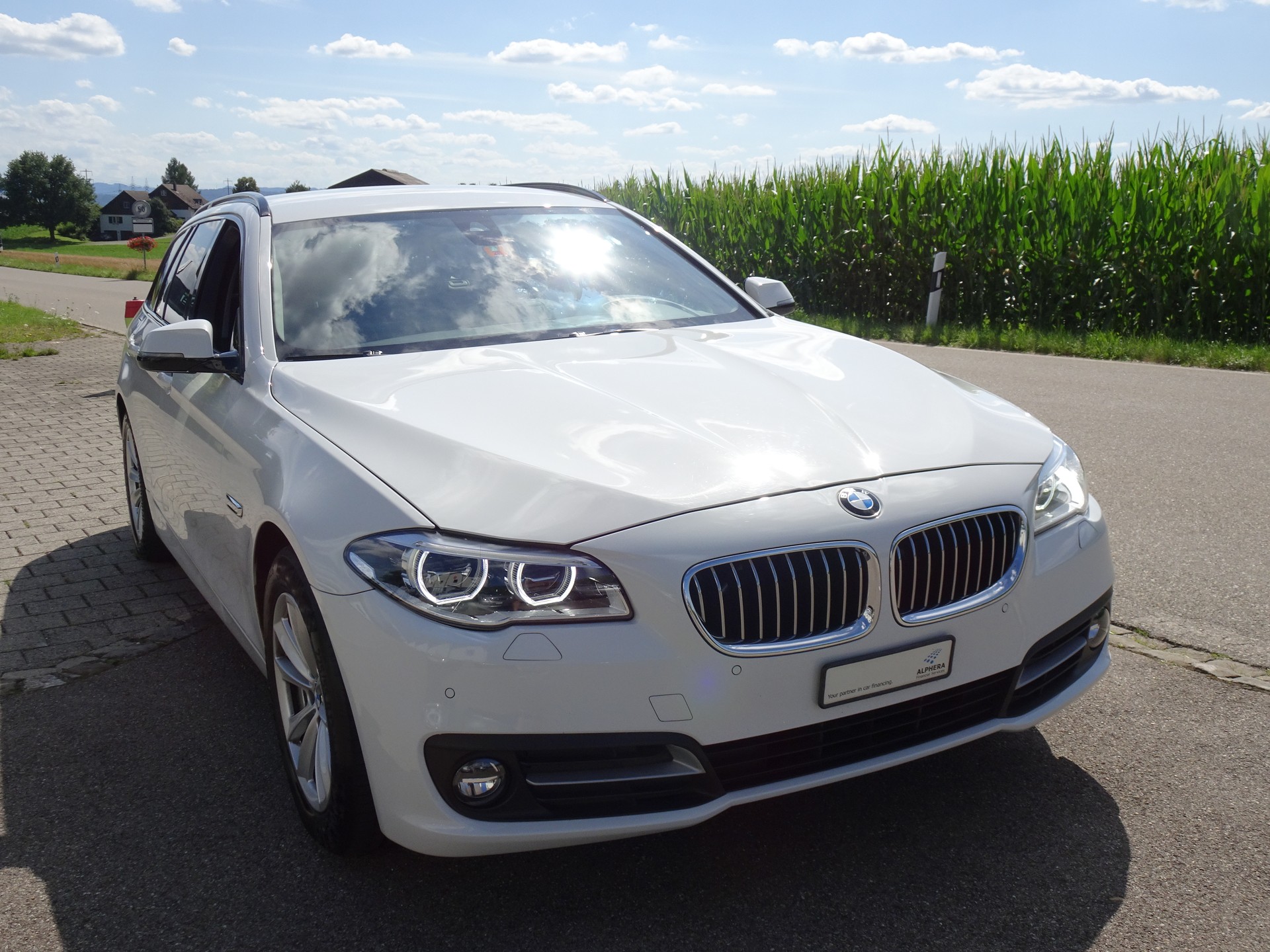 BMW 520d Touring xDrive Steptronic-image-5