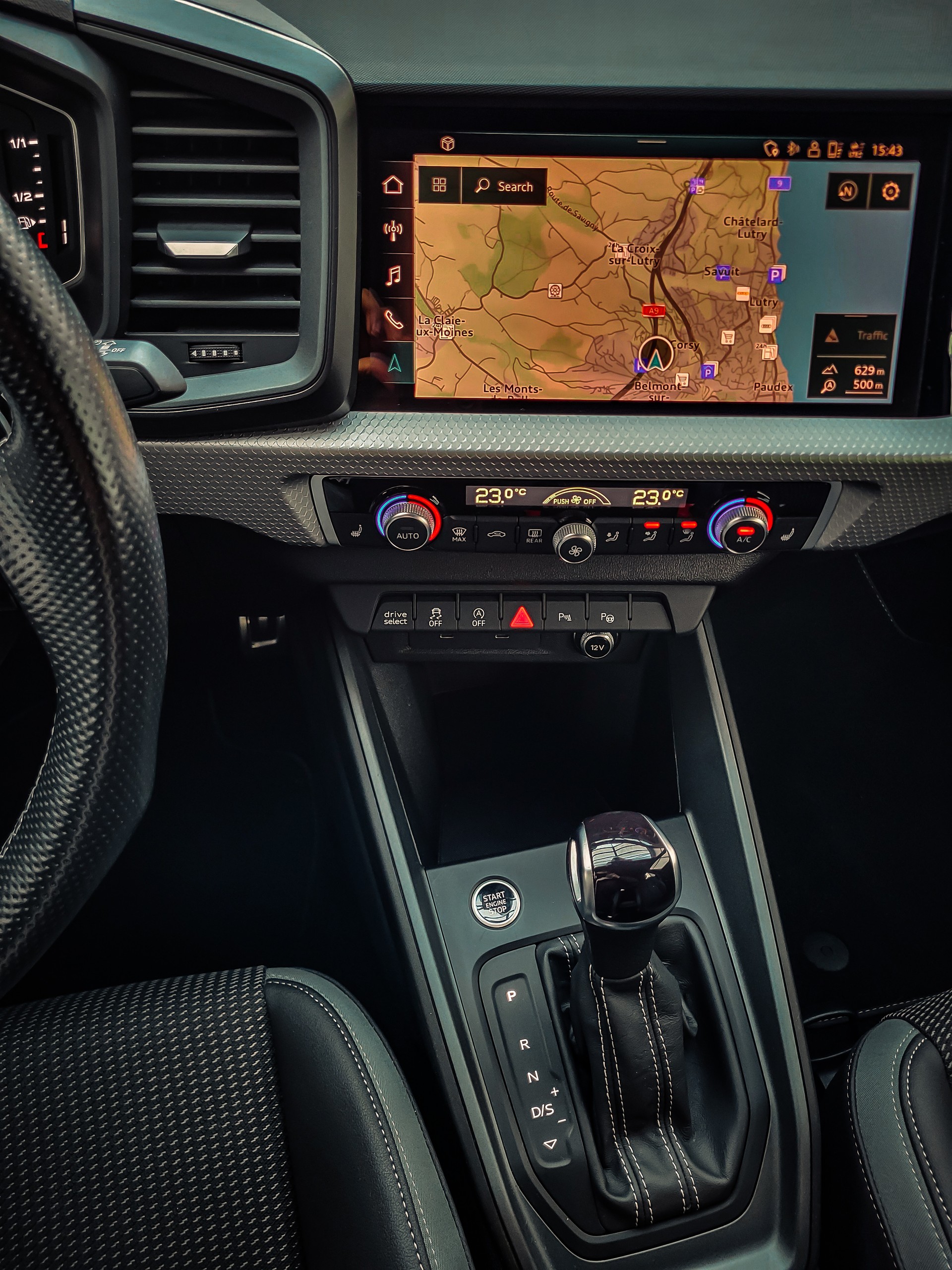 AUDI A1 Sportback 30 TFSI advanced Attraction S-tronic-image-4