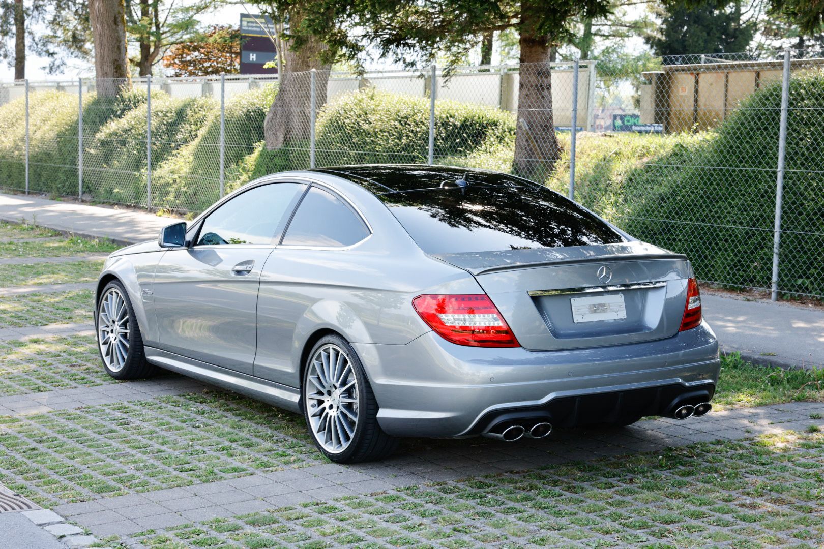 MERCEDES-BENZ C 63 Coupé AMG Speedshift MCT-image-3