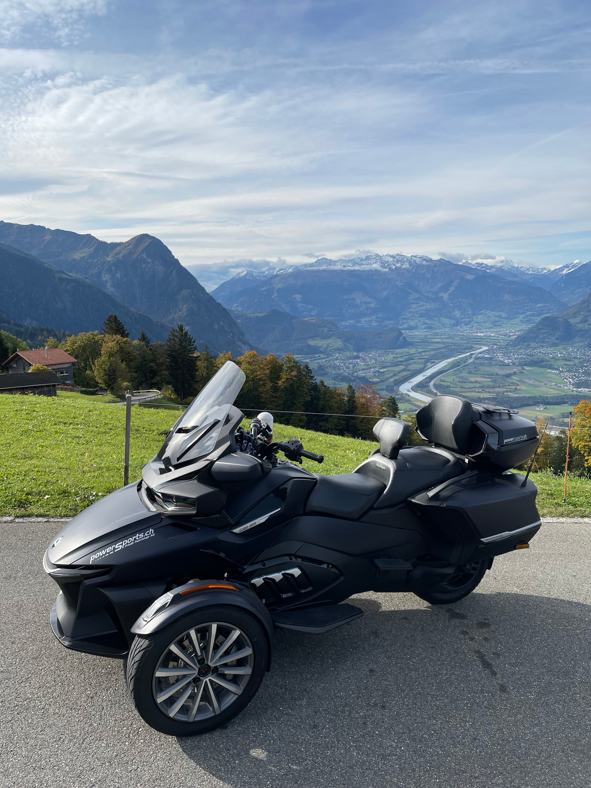 CAN-AM Spyder RT-LTD Sea Sky Edition SE6-image-5