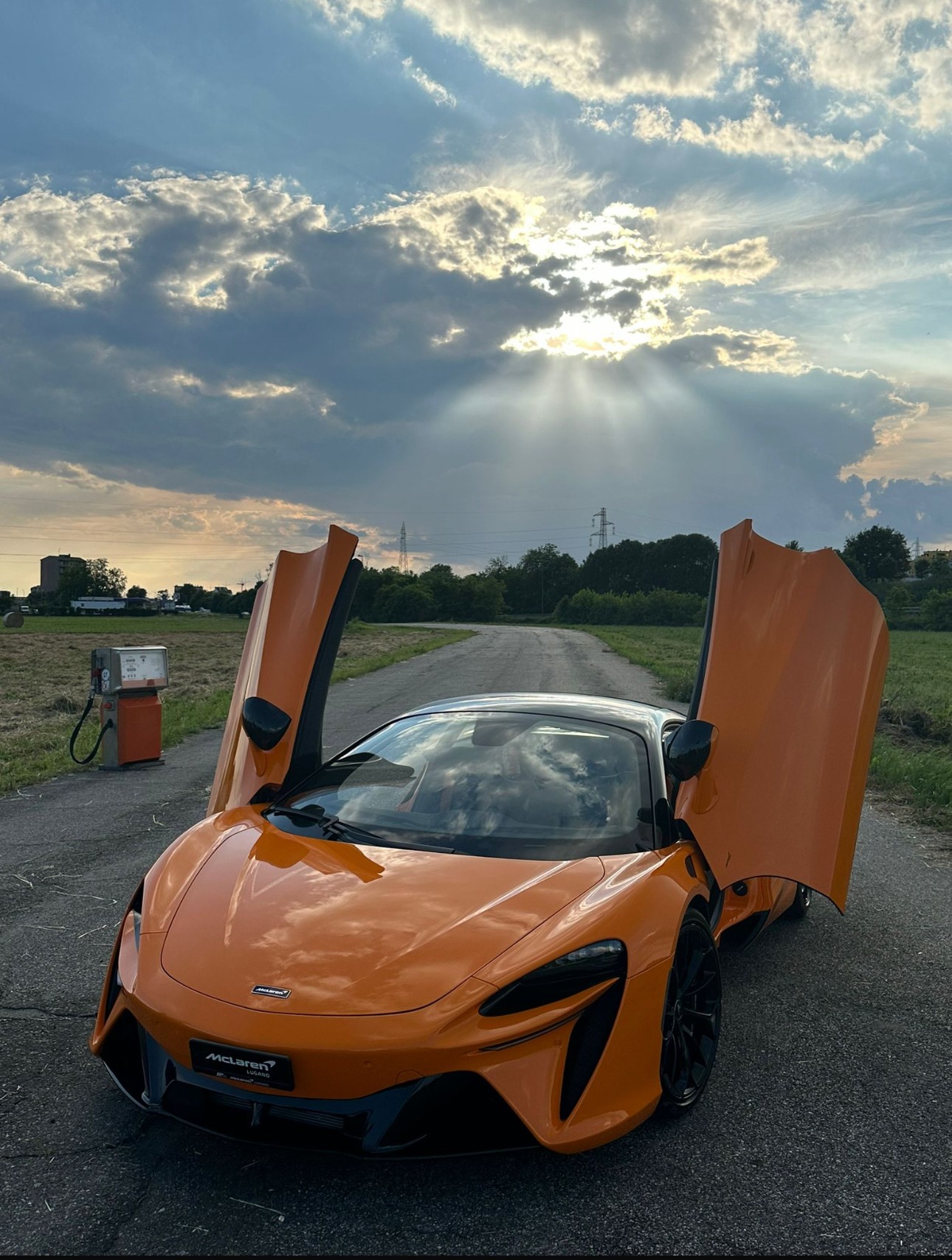 McLAREN ARTURA 3.0 V6-image-0