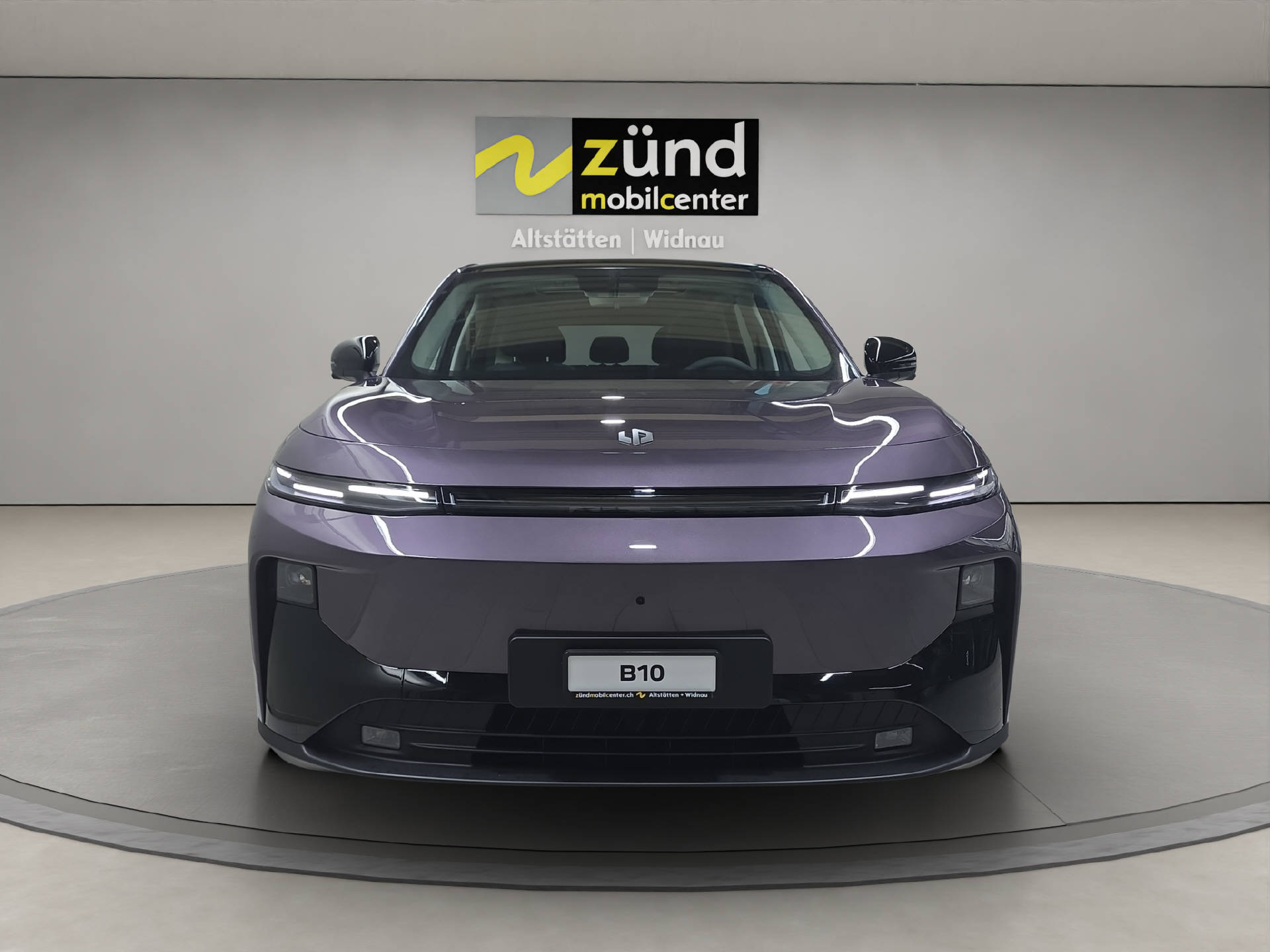 LEAPMOTOR B10 EV-image-4
