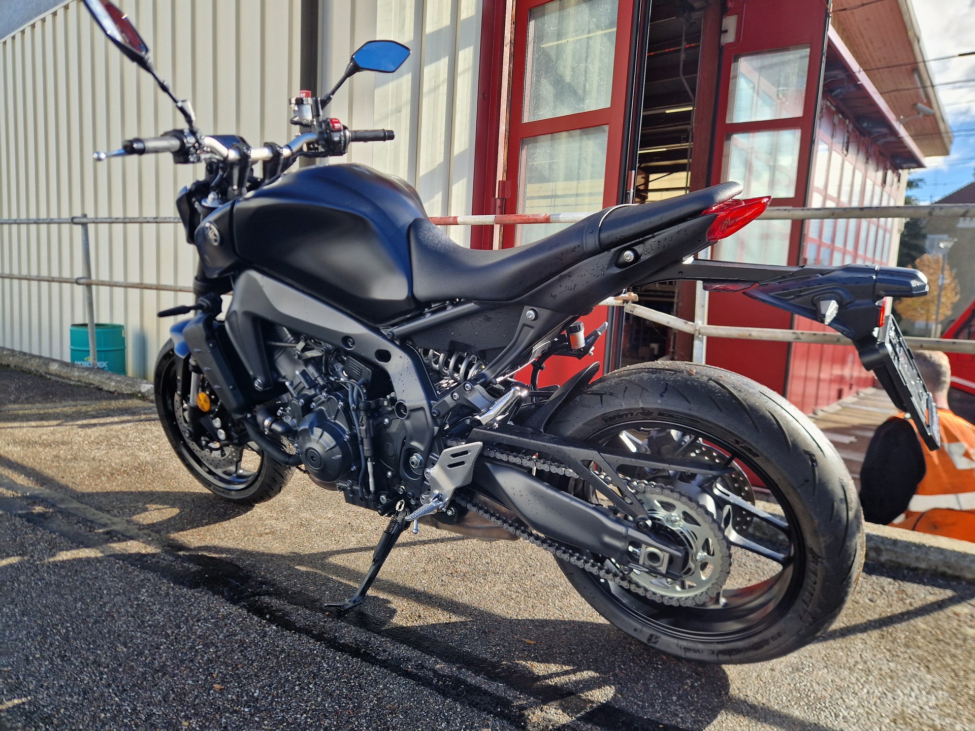 YAMAHA MT-09-image-4