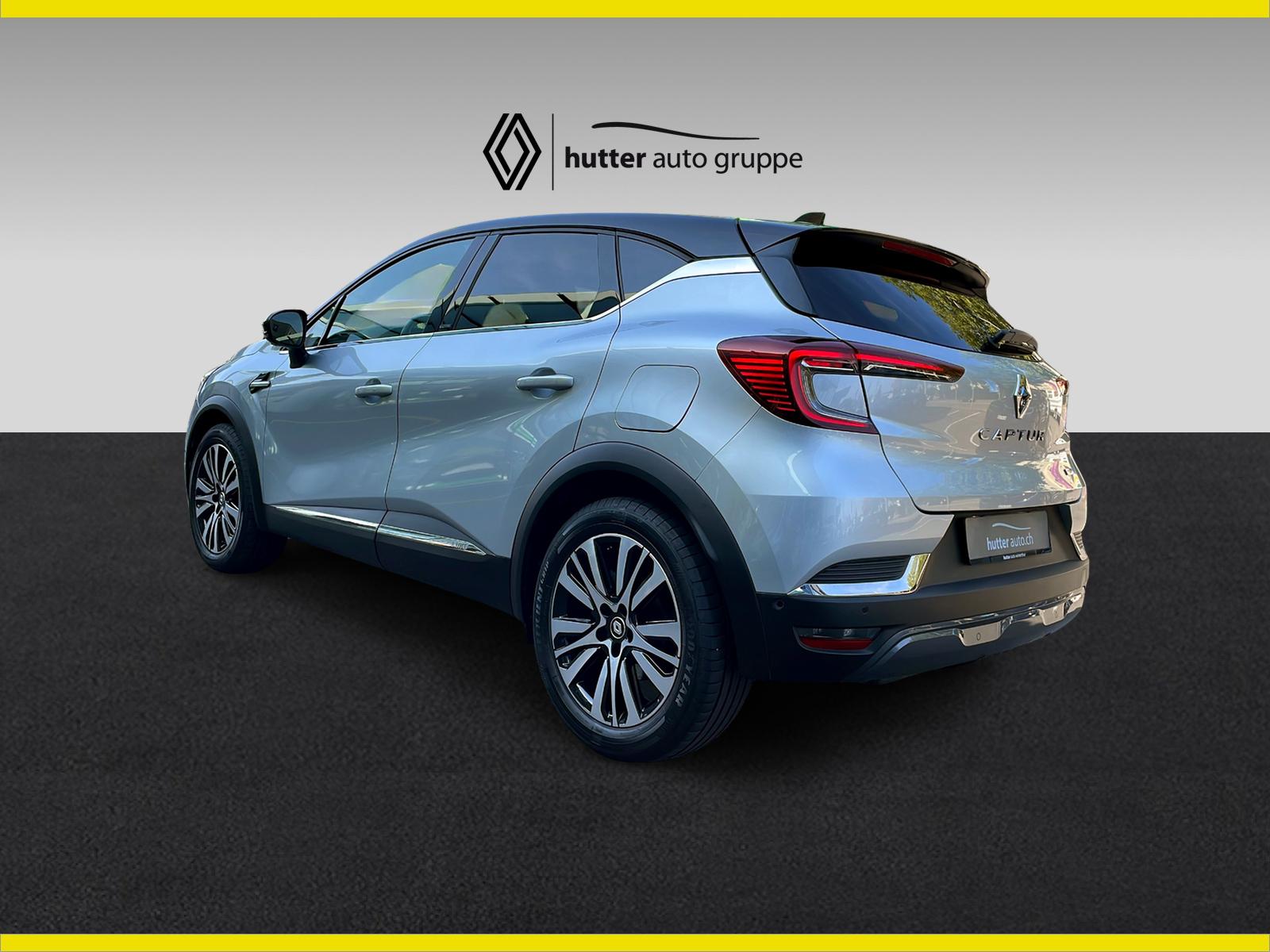 RENAULT Captur 1.6 E-Tech Plug-in Initiale-image-4