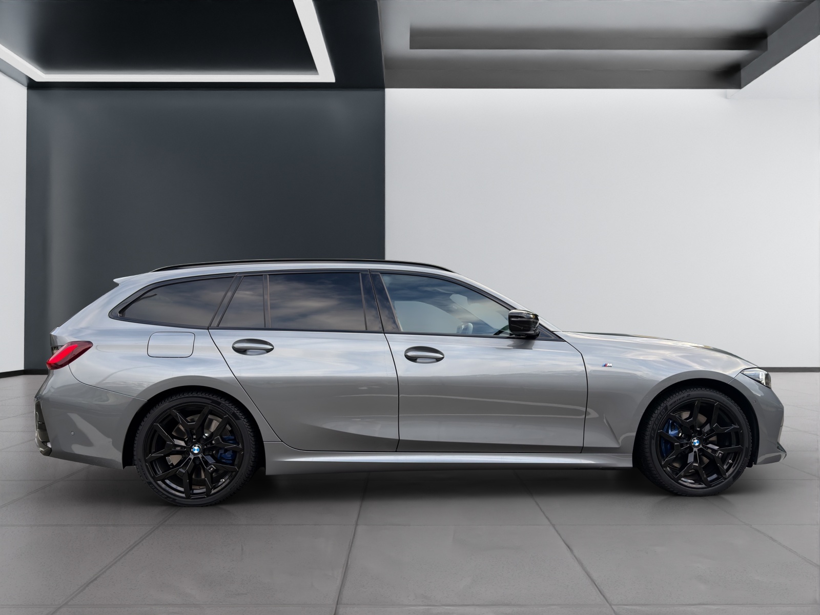 BMW M340i xDrive Touring-image-5