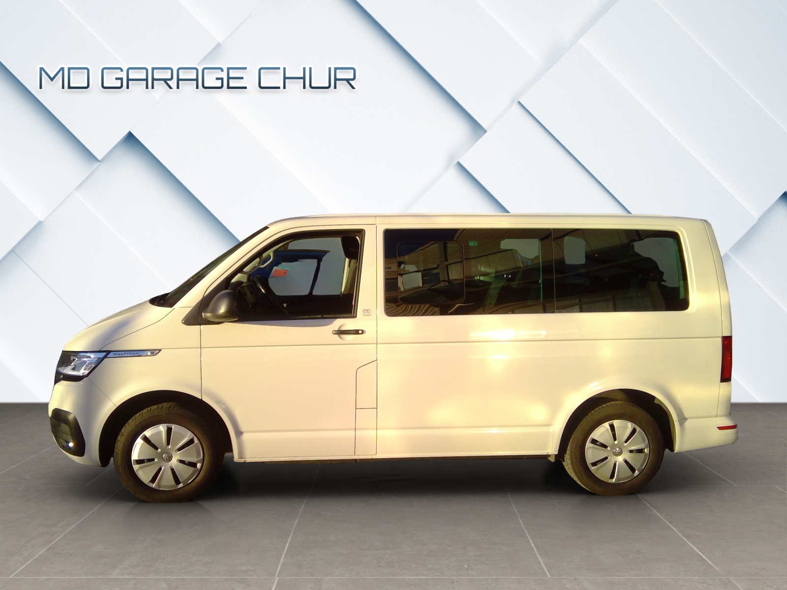 VW T6.1 Multivan 2.0 TDI Trendline Liberty DSG-image-2