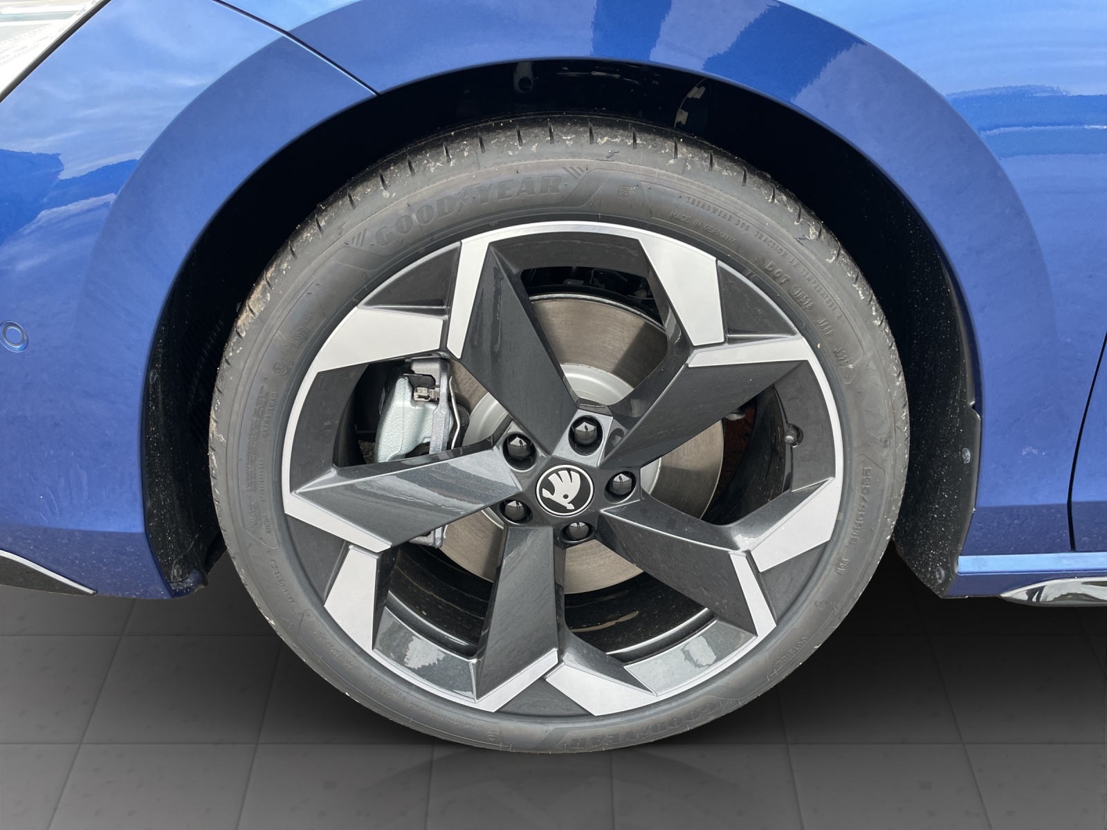 SKODA Superb Combi 2.0 TSI Sportline 4x4 DSG-image-18