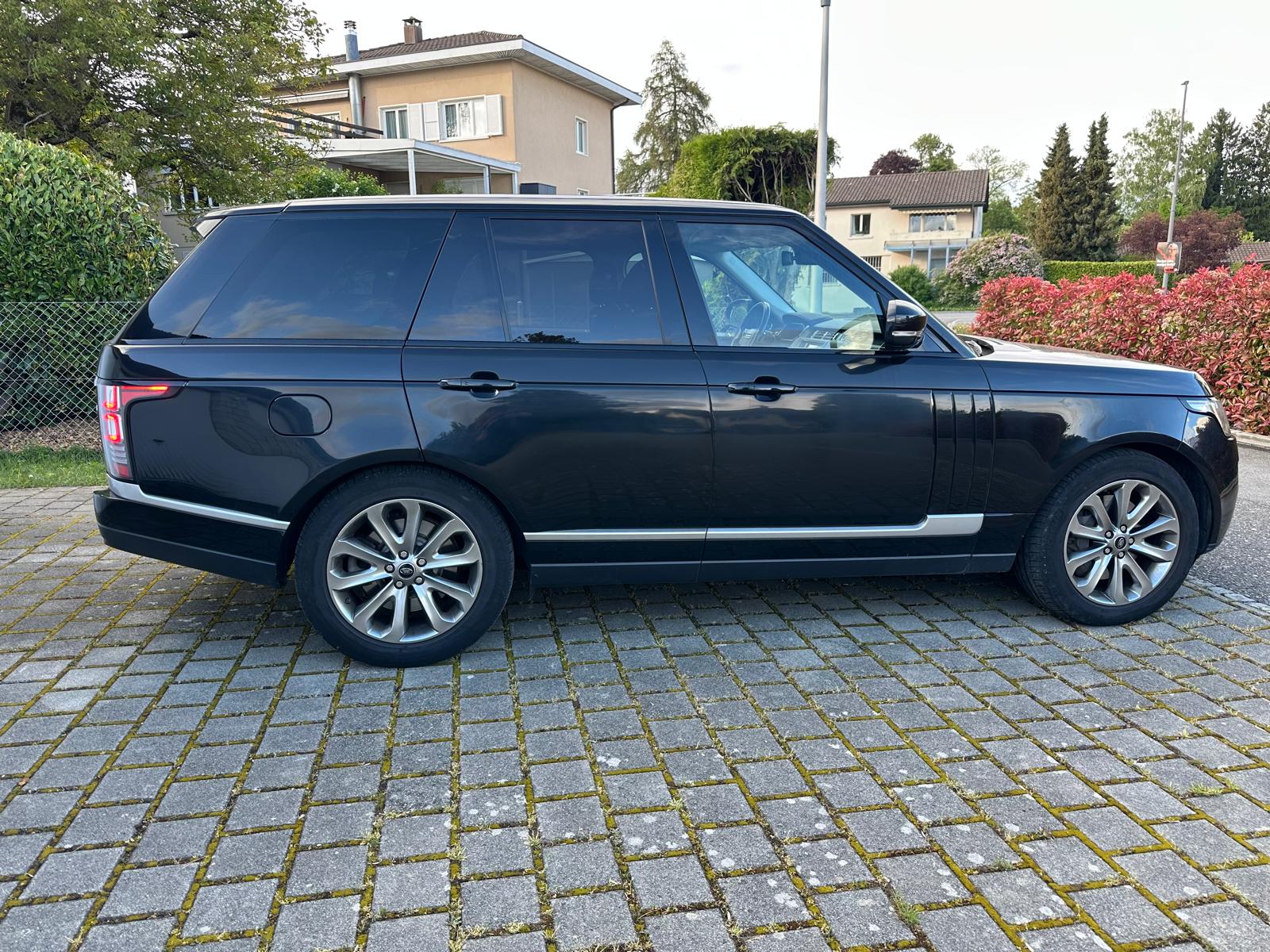 LAND ROVER Range Rover 4.4 SDV8 Vogue Automatic-image-13