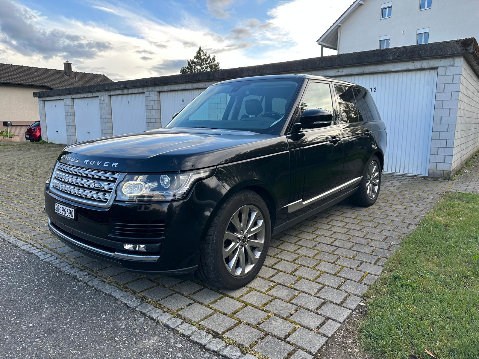 LAND ROVER Range Rover 4.4 SDV8 Vogue Automatic-image-0