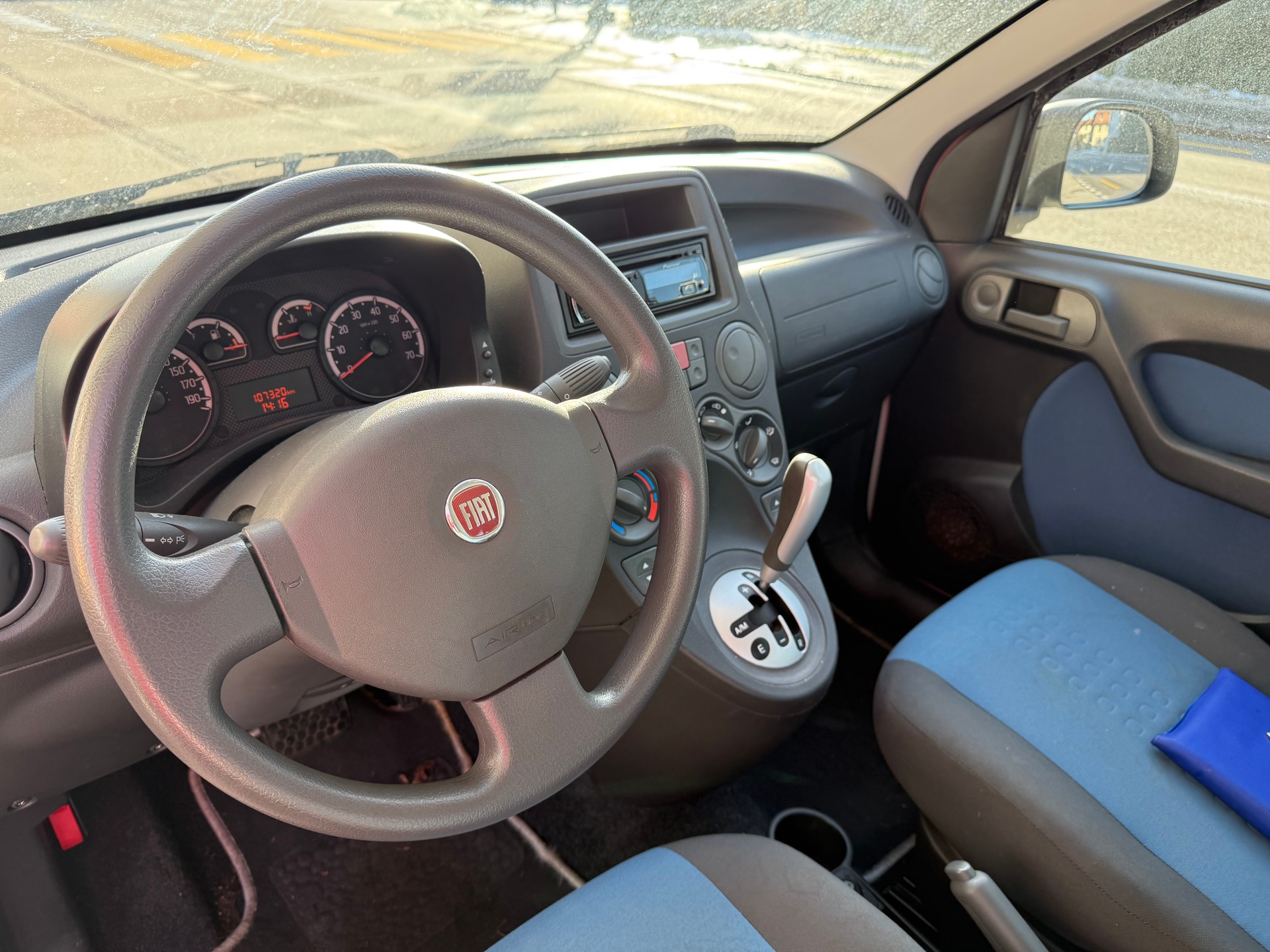 FIAT Panda 1.2 Dynamic-image-10