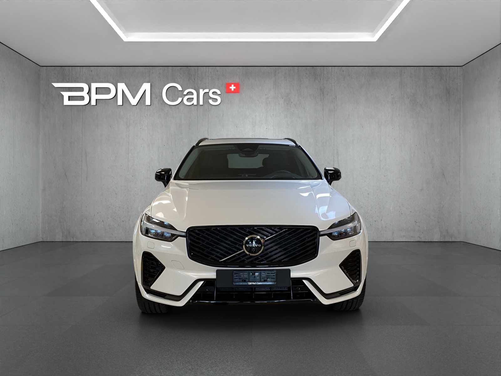 VOLVO XC60 T8 eAWD PluginHybrid Ultra Dark Geartronic-image-2