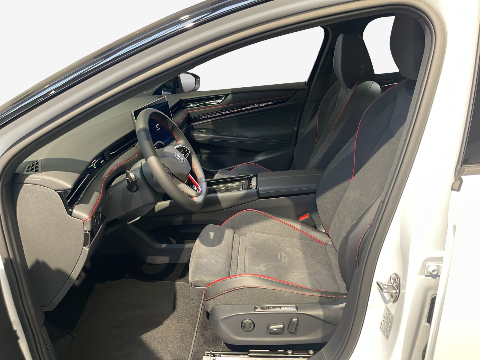 VW ID.7 Tourer GTX 86 kWh GTX 4 Motion-image-7