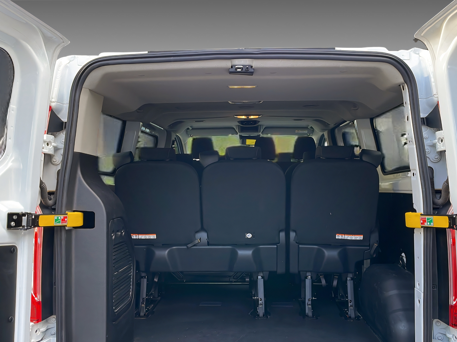 FORD Transit C Kombi 320 L2 2.0 TDCi 130 Trend-image-12