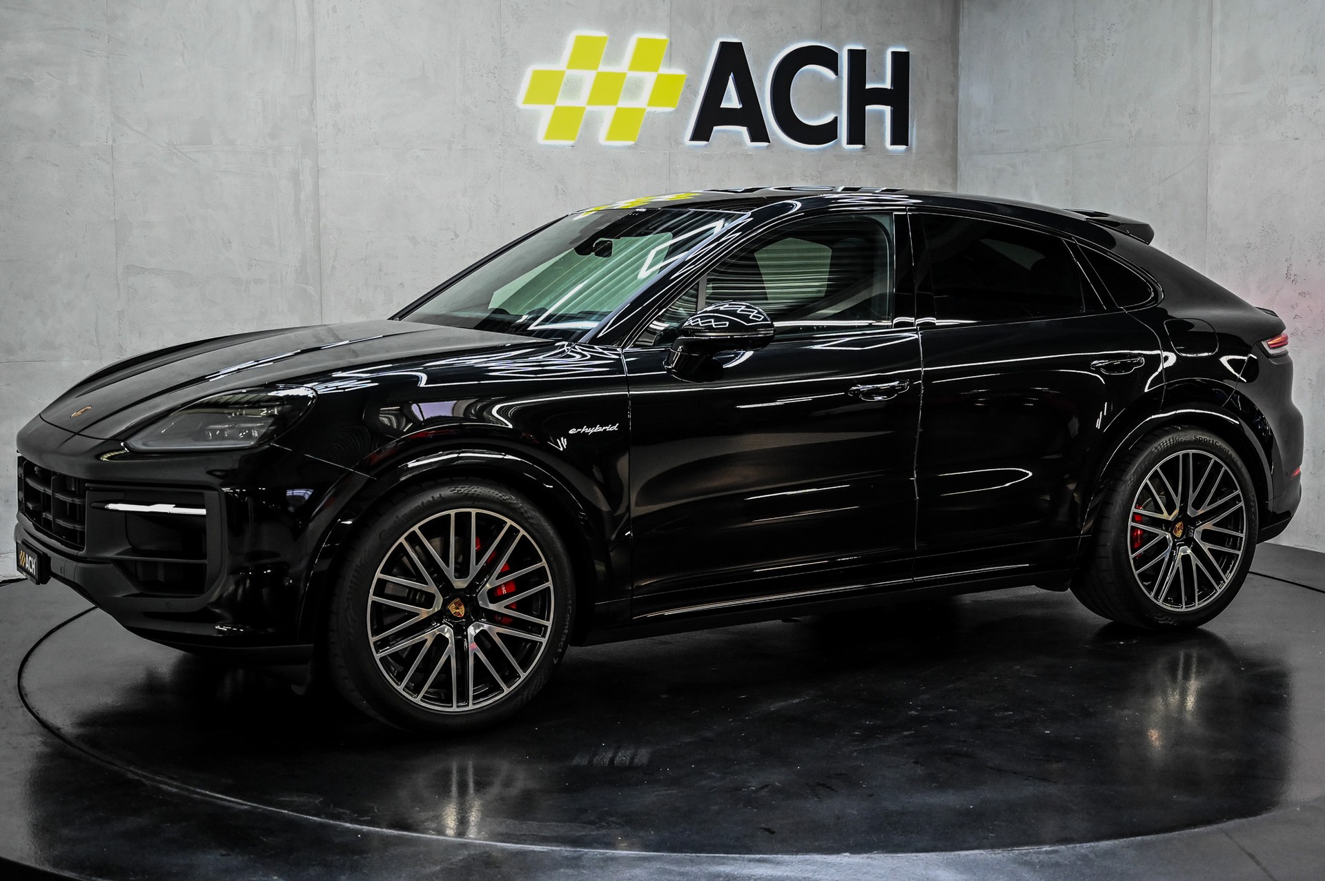 PORSCHE Cayenne S E-Hybrid Coupé-image-3