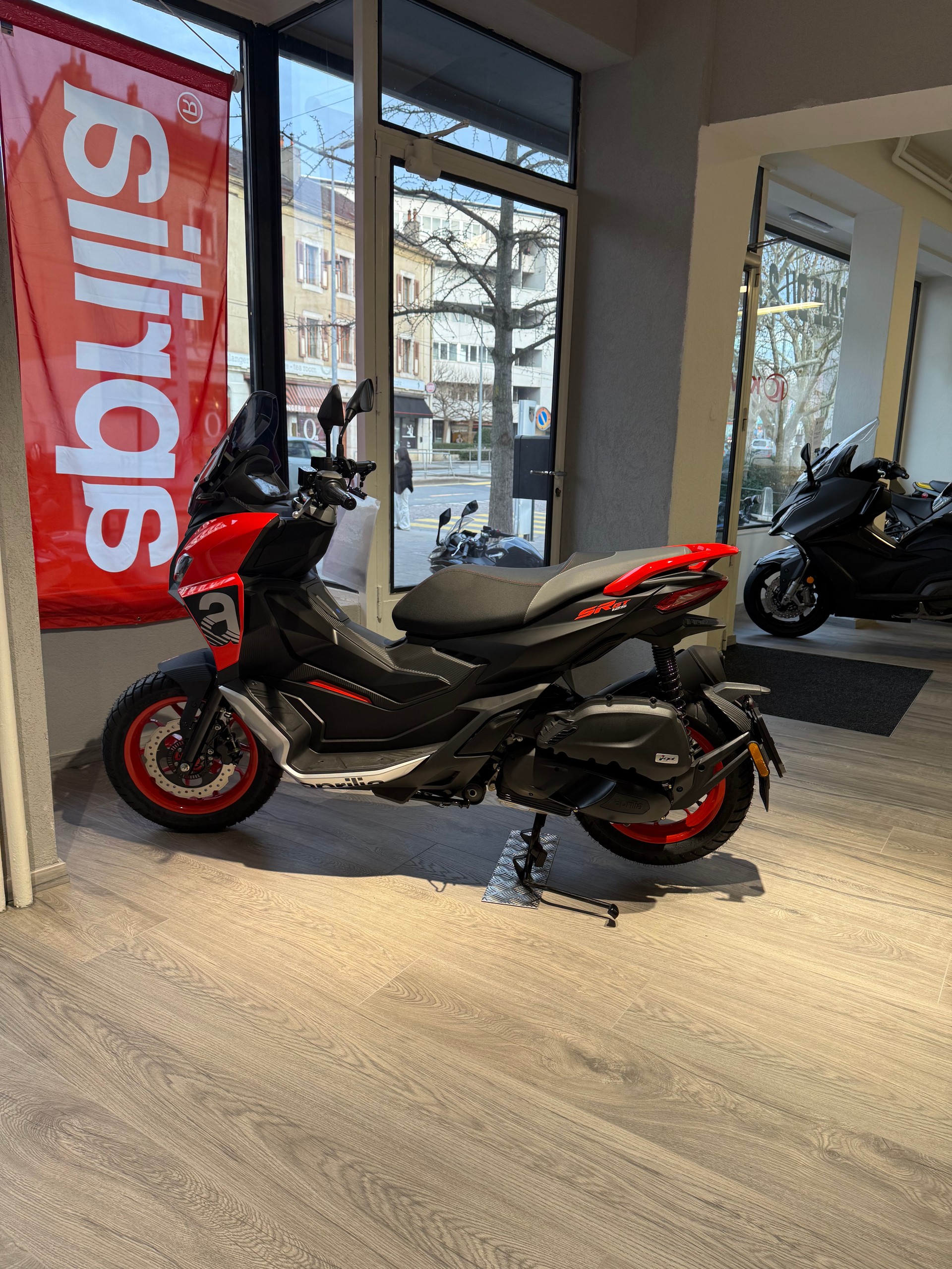 APRILIA SR 125 GT Sport ABS