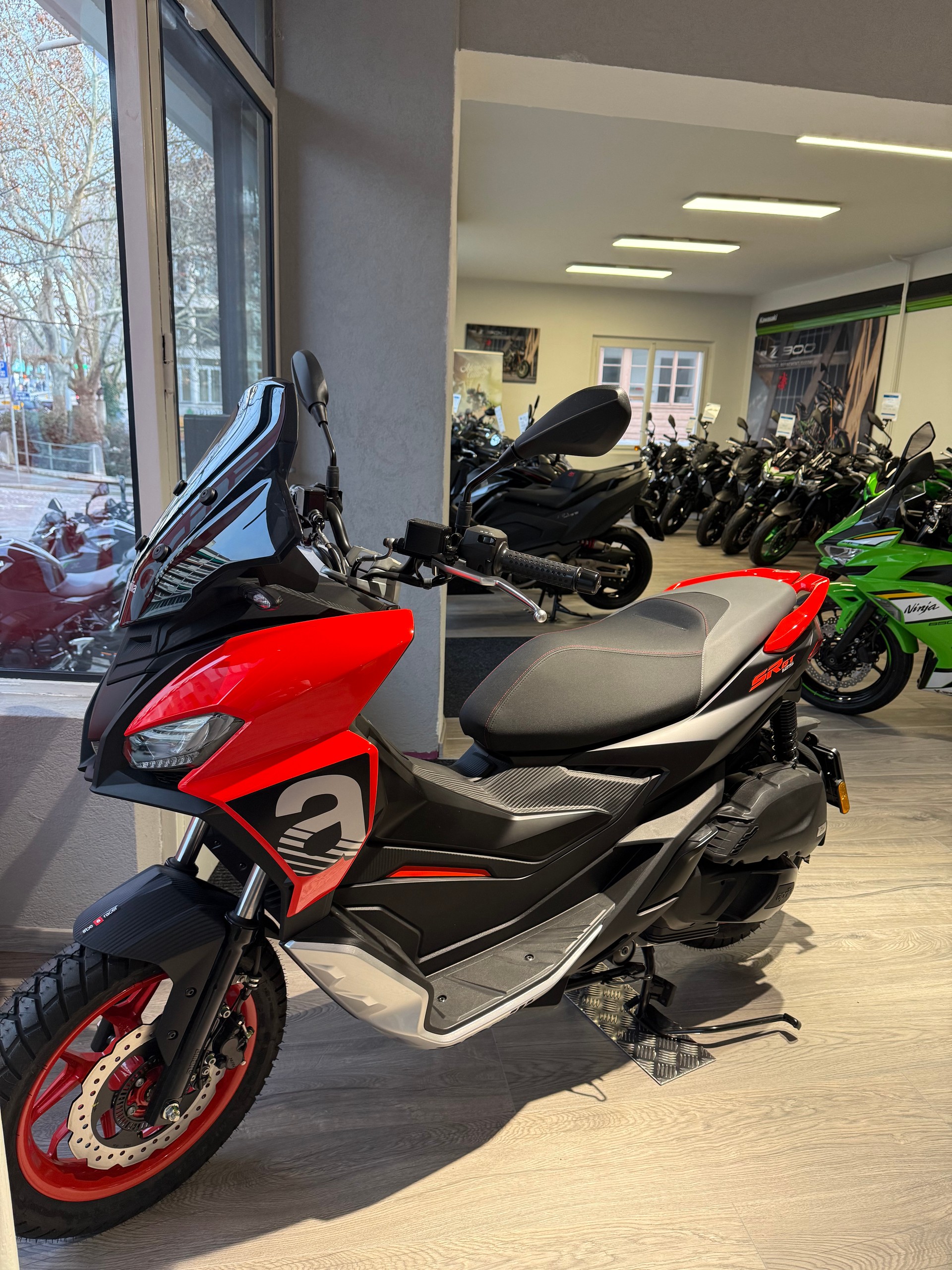 APRILIA SR 125 GT Sport ABS-image-1