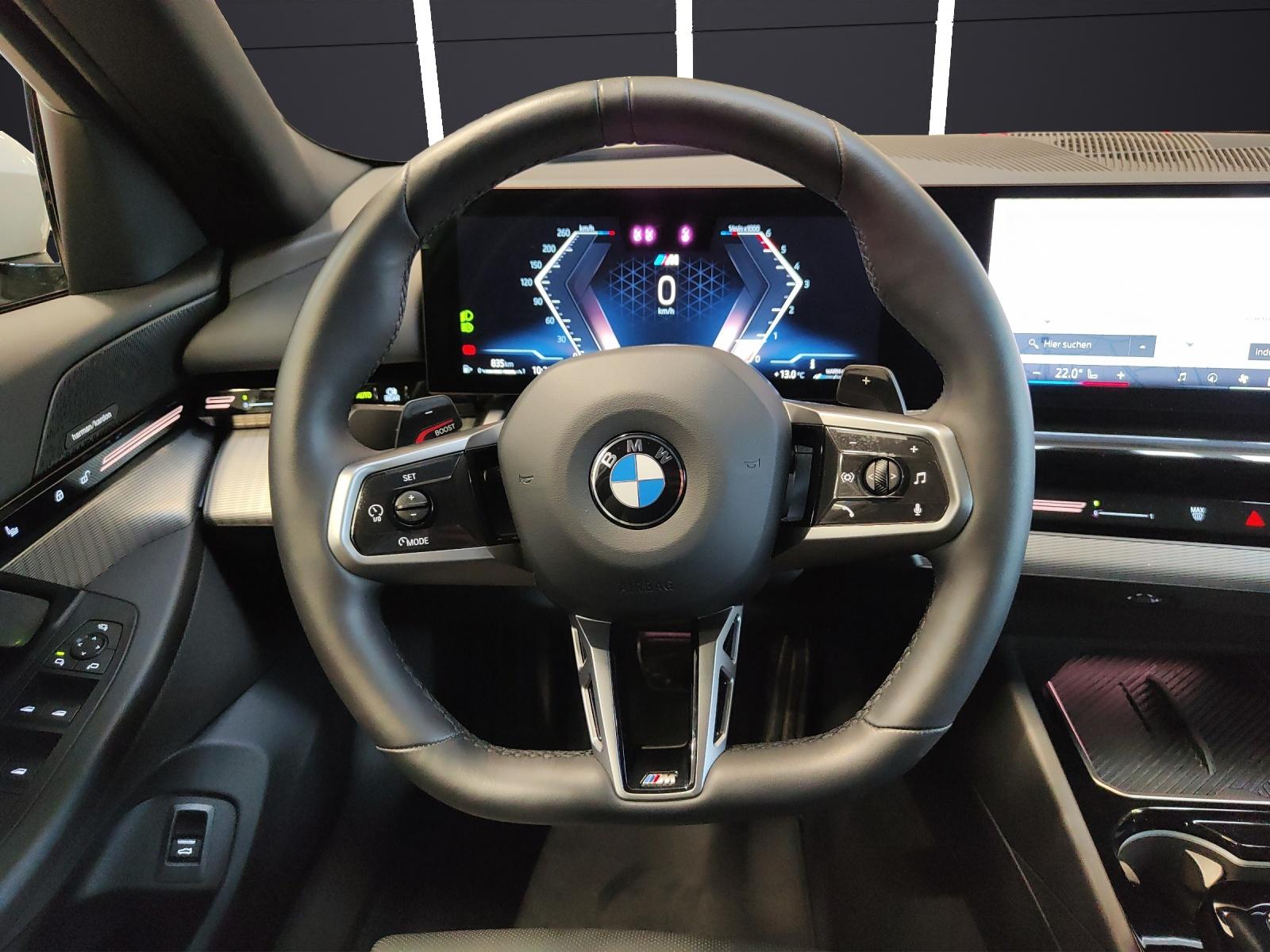 BMW 520d xDrive Touring Attraktiven Leasingzinssatz ab 1,9 % bei Abschluss einer BMW Fahrzeugversicherung.-image-8