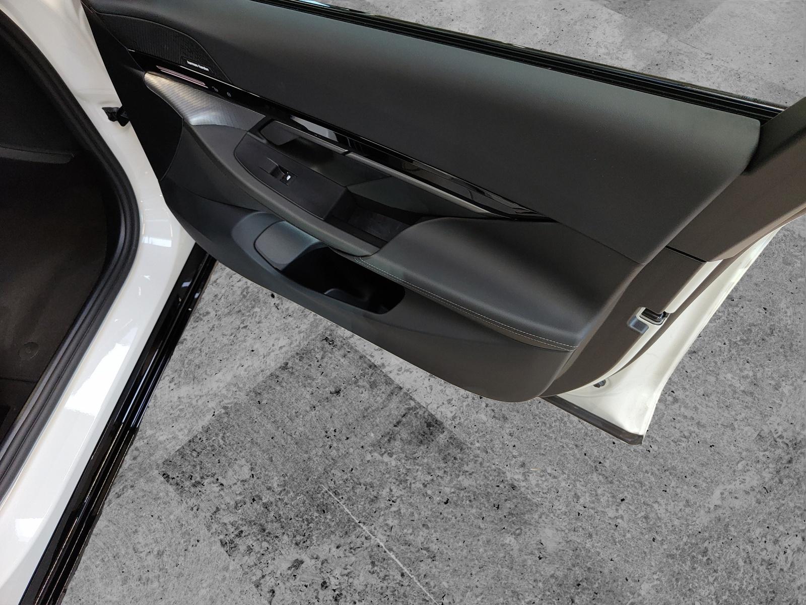 BMW 520d xDrive Touring Attraktiven Leasingzinssatz ab 1,9 % bei Abschluss einer BMW Fahrzeugversicherung.-image-20
