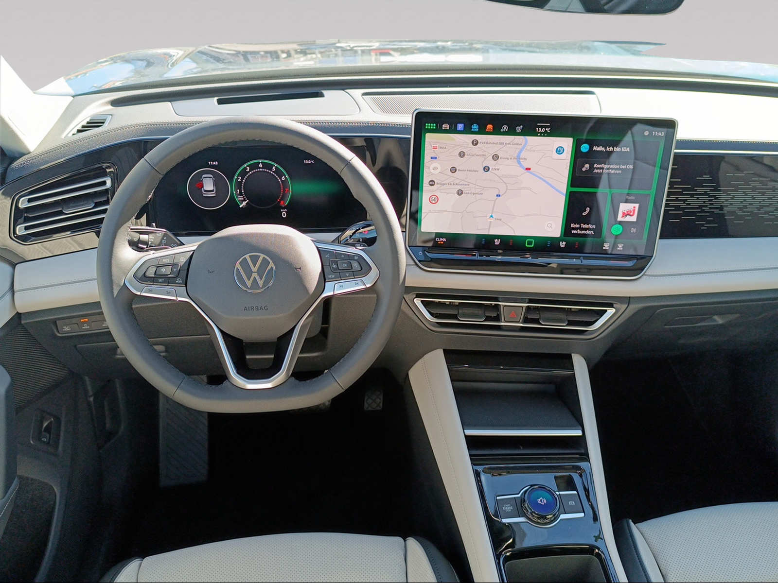 VW Tiguan 2.0 TSI DSG Elegance 4Motion-image-8