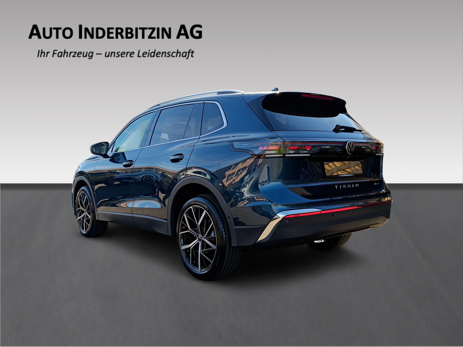 VW Tiguan 2.0 TSI DSG Elegance 4Motion-image-4