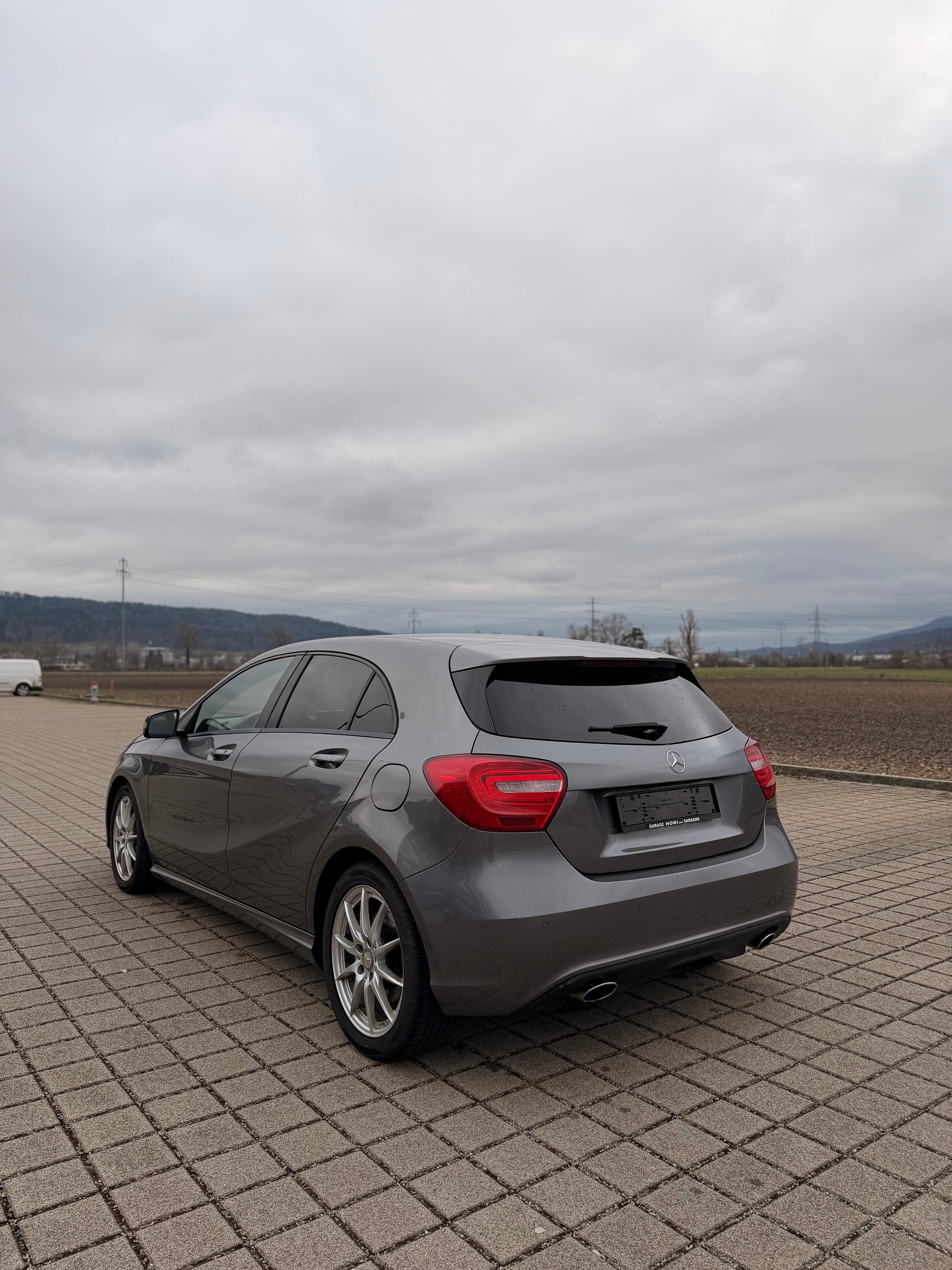 MERCEDES-BENZ A 250 Urban 4Matic 7G-DCT-image-8