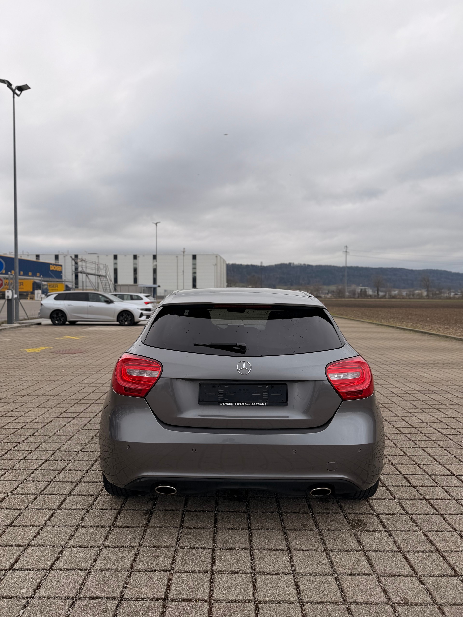 MERCEDES-BENZ A 250 Urban 4Matic 7G-DCT-image-7