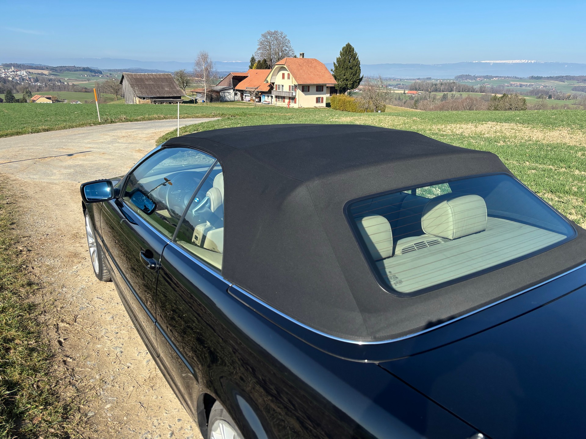 BMW 325Ci Cabriolet-image-2