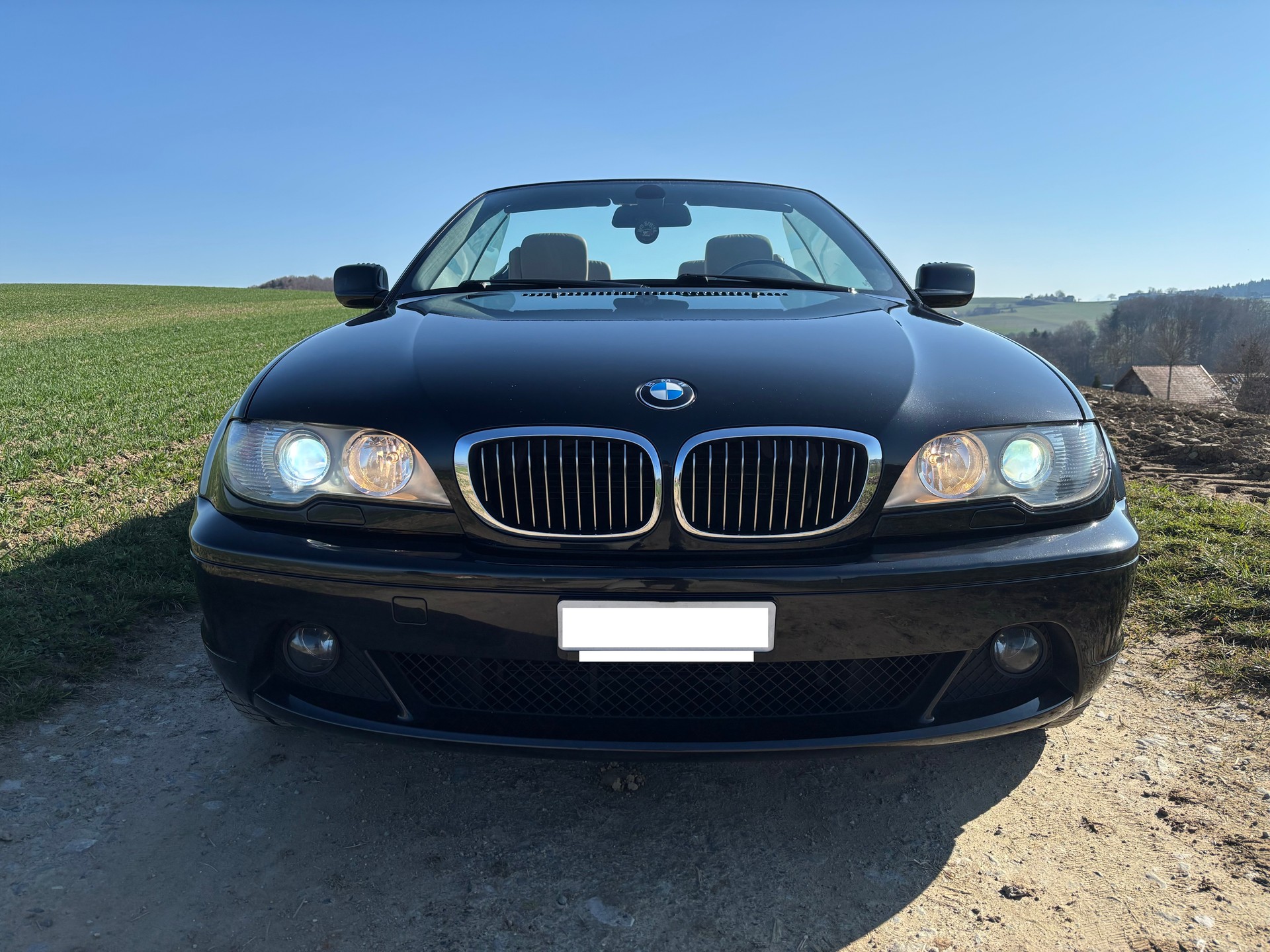 BMW 325Ci Cabriolet-image-0