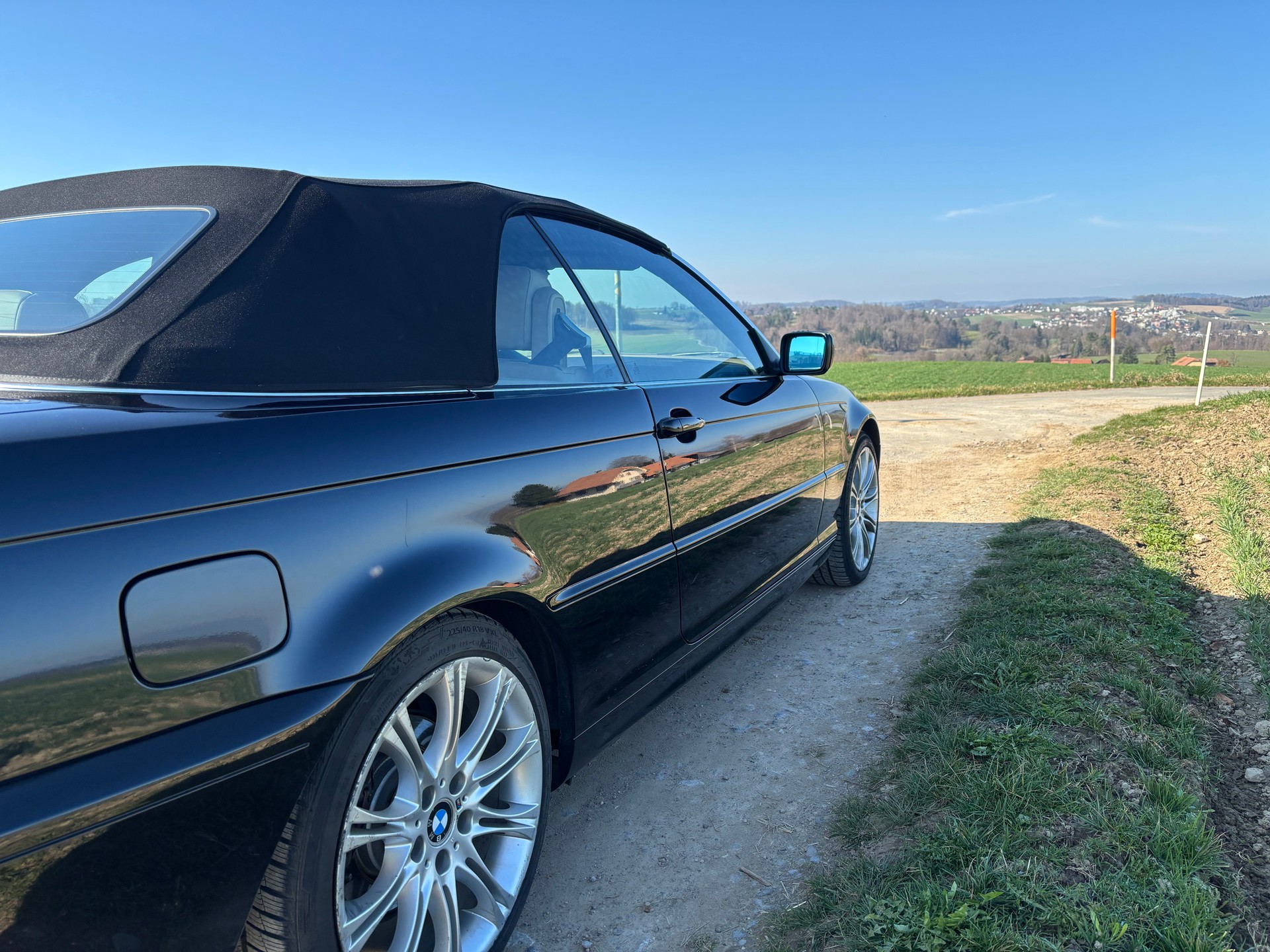 BMW 325Ci Cabriolet-image-3