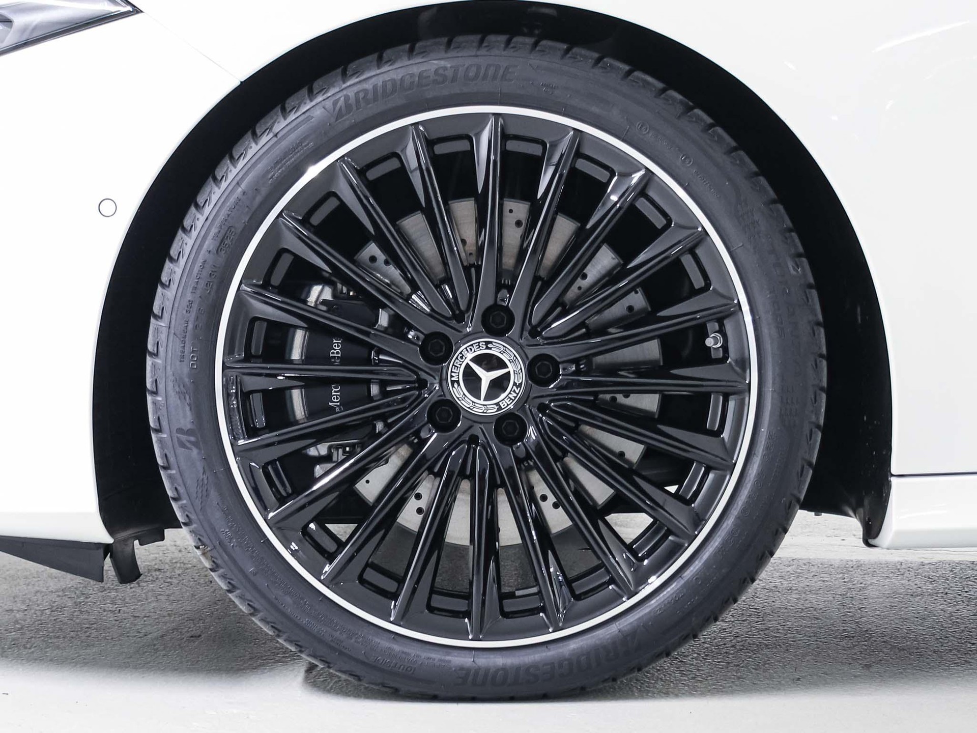 MERCEDES-BENZ A 250 4MATIC-image-14