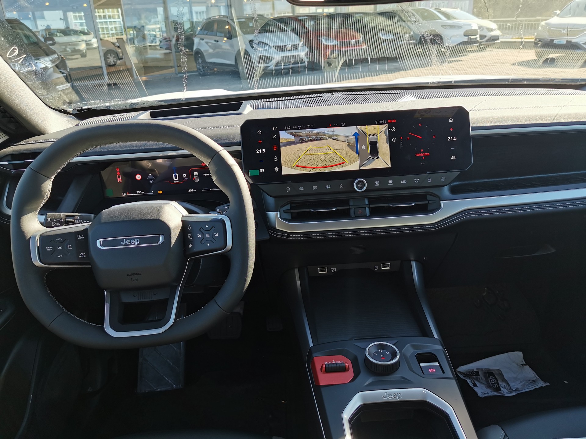 JEEP Compass 1.2 T e-Hybrid Fi-image-10