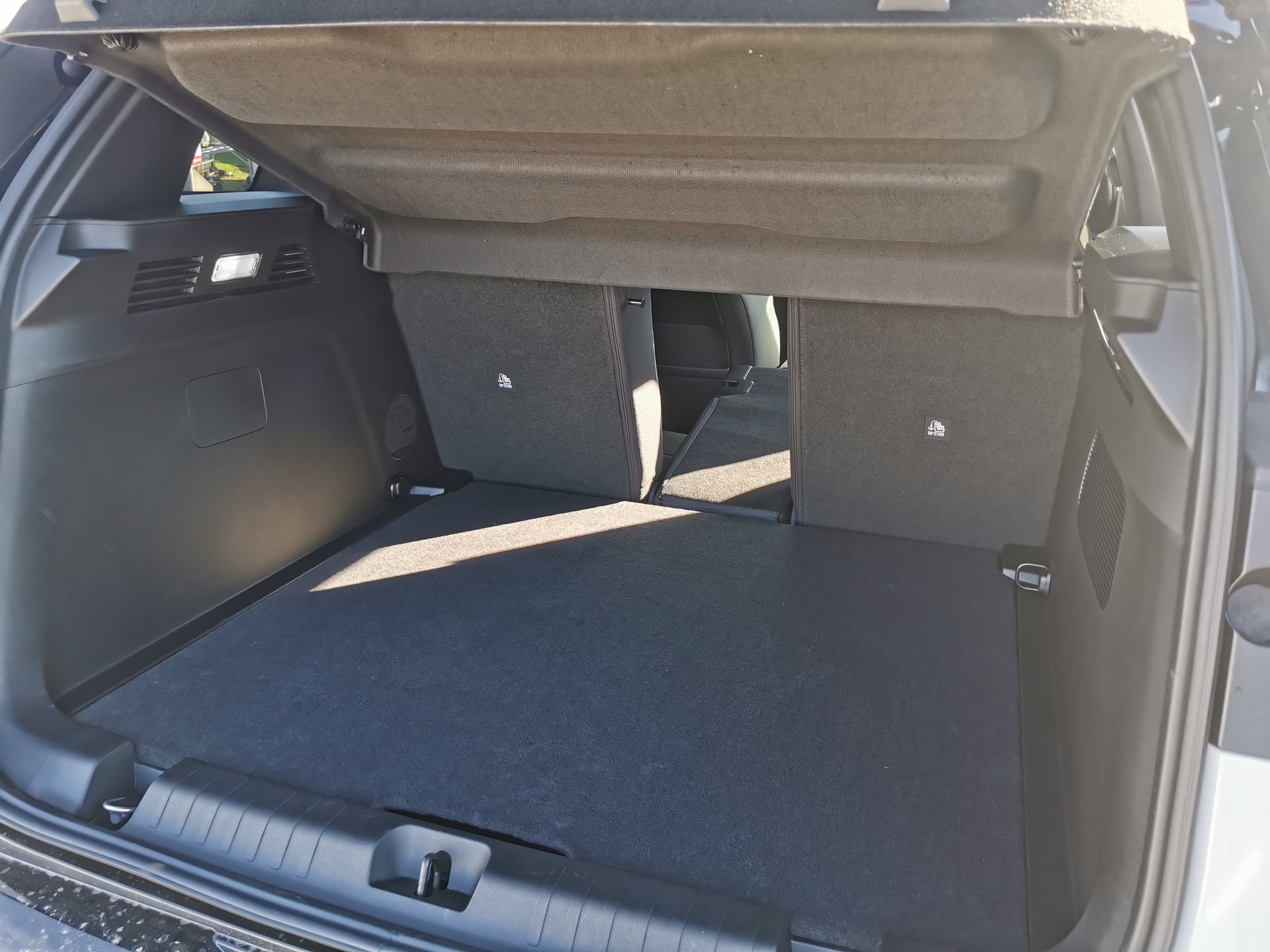 JEEP Compass 1.2 T e-Hybrid Fi-image-6