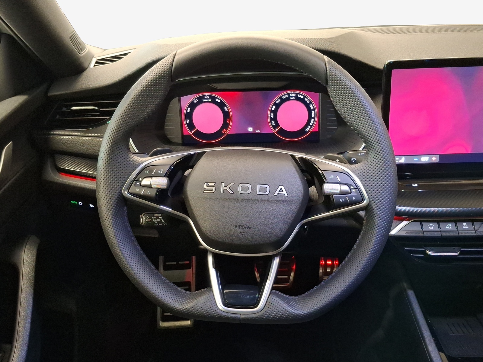 SKODA Octavia Combi 2.0 TSI DSG Sport Line 4x4-image-9