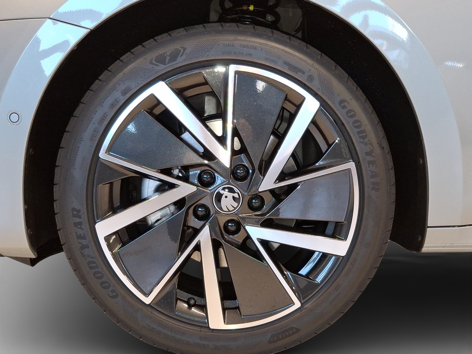 SKODA Octavia Combi 2.0 TSI DSG Sport Line 4x4-image-14