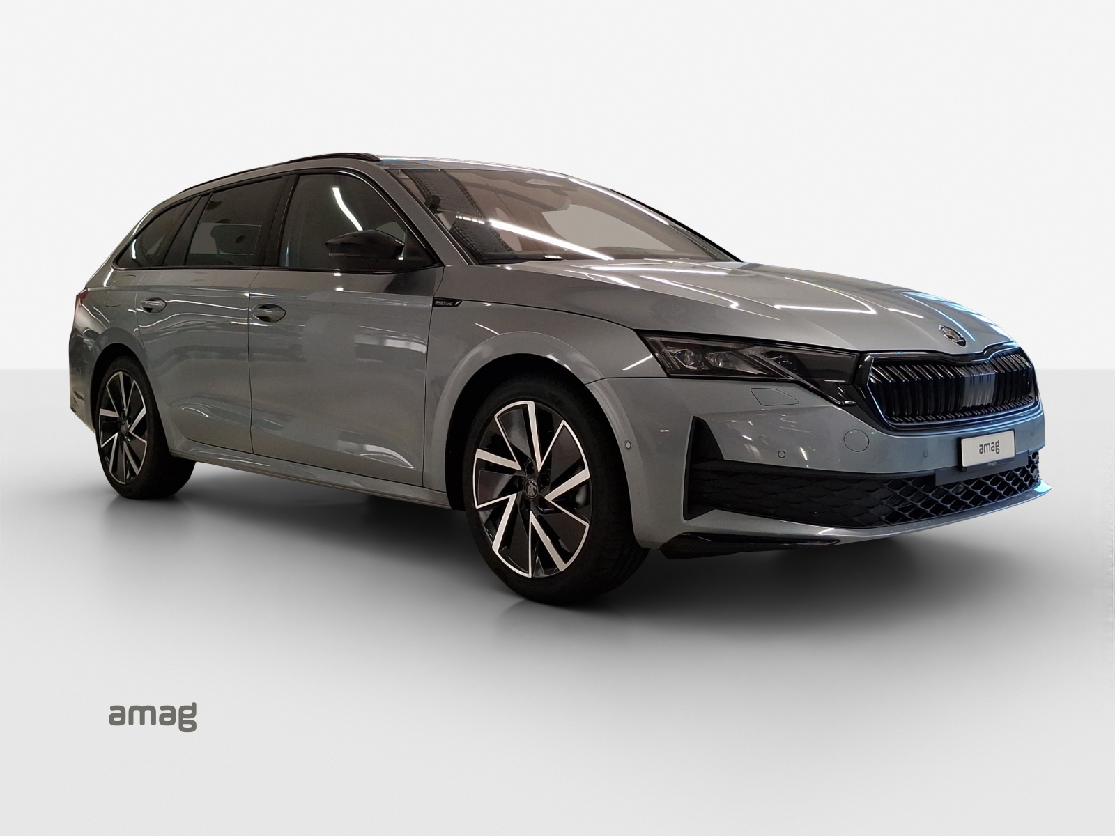 SKODA Octavia Combi 2.0 TSI DSG Sport Line 4x4-image-5