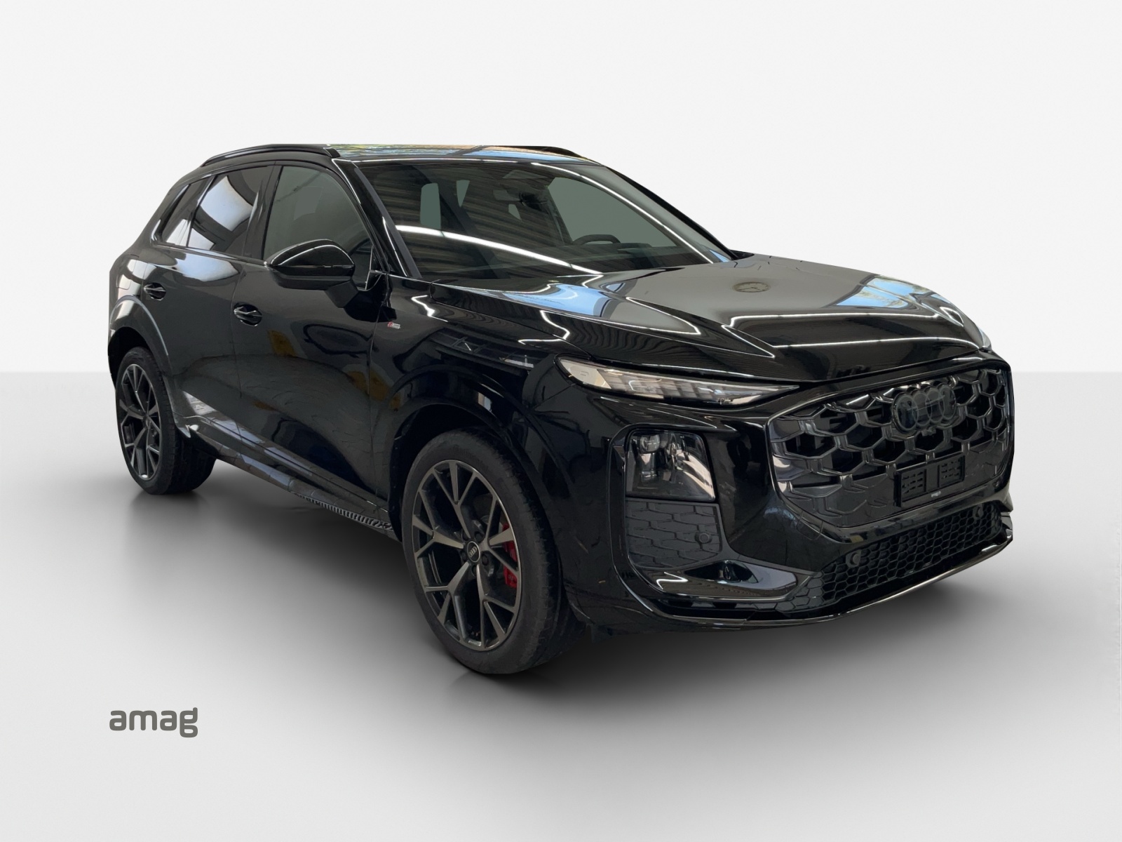 AUDI Q3 SUV 110 kW TFSI S tronic-image-5