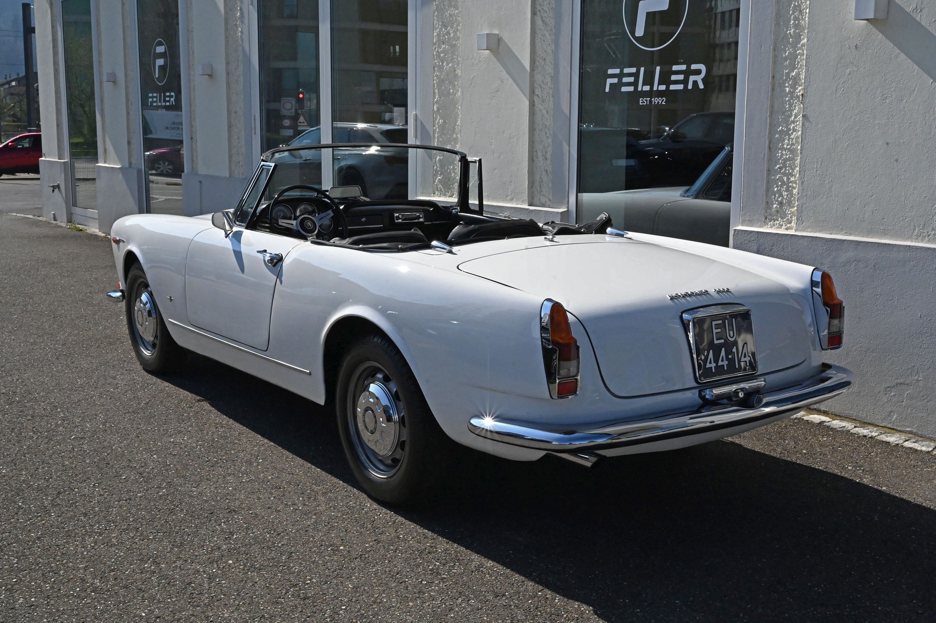 ALFA ROMEO 2600 Touring Spider-image-6