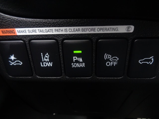 MITSUBISHI Outlander 2.4 PHEV Diamond 4WD Automatic-image-9