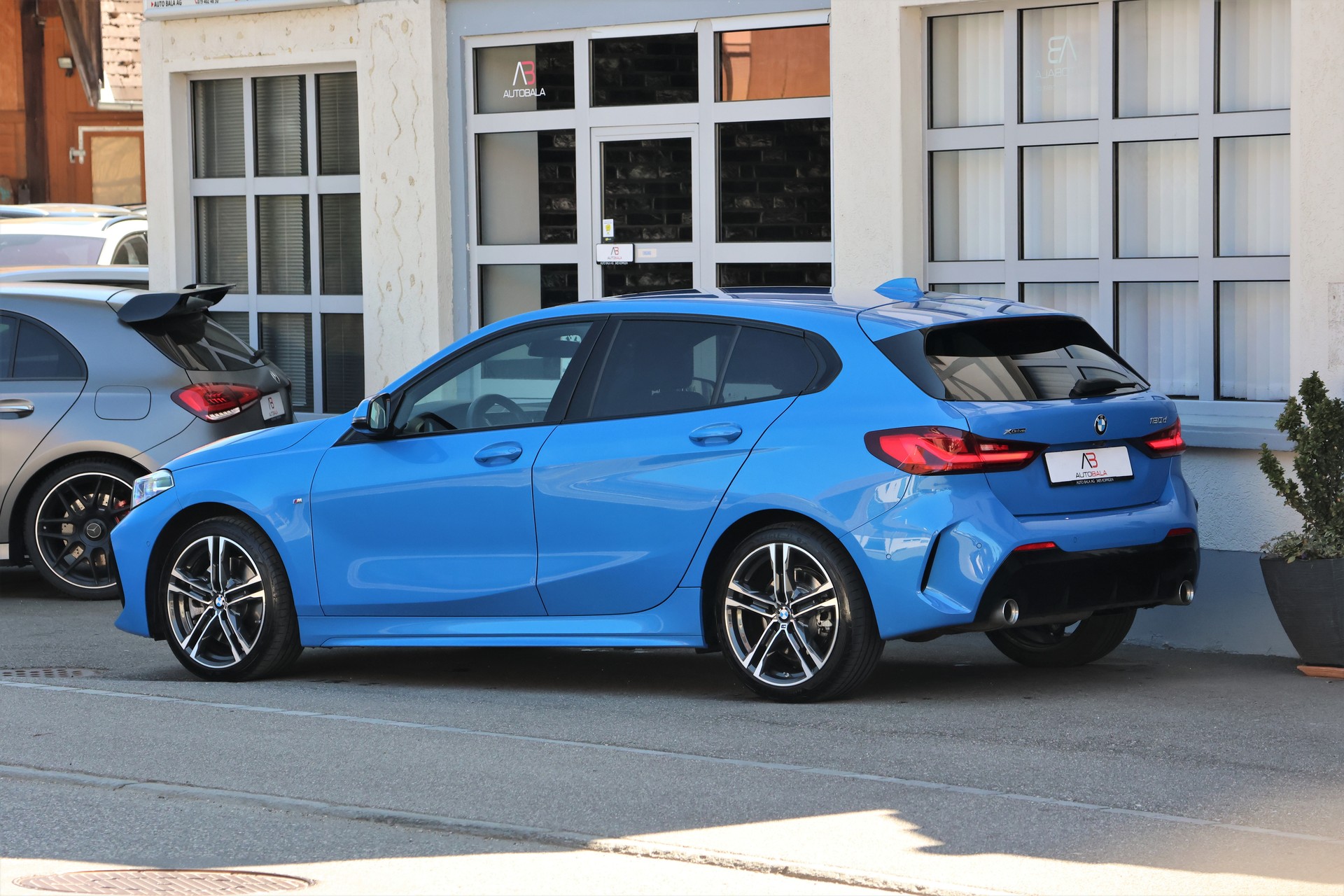 BMW 120d xDrive Steptronic M Sport (CH)-image-4