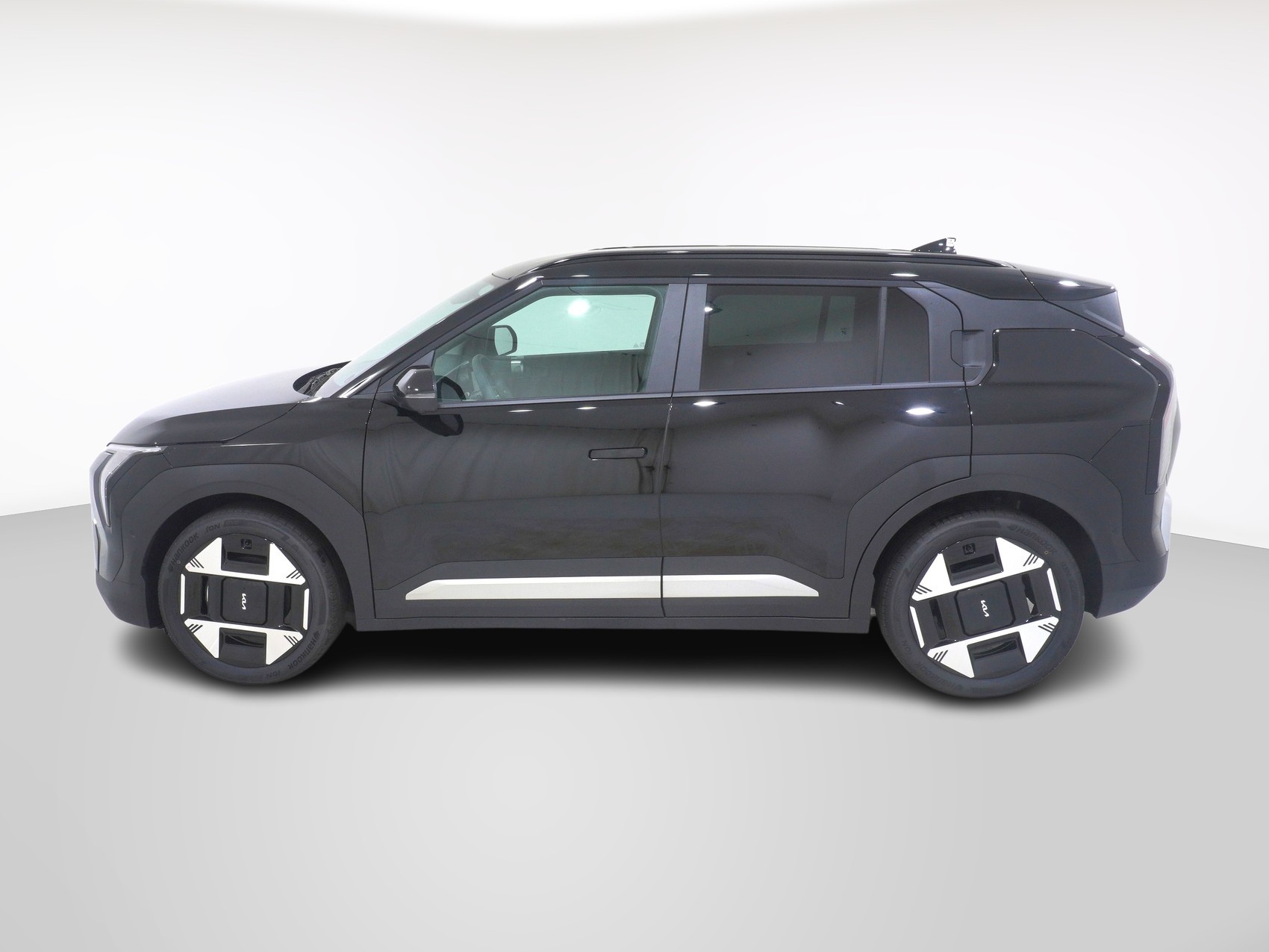 KIA EV3 58 kWh Earth-image-1