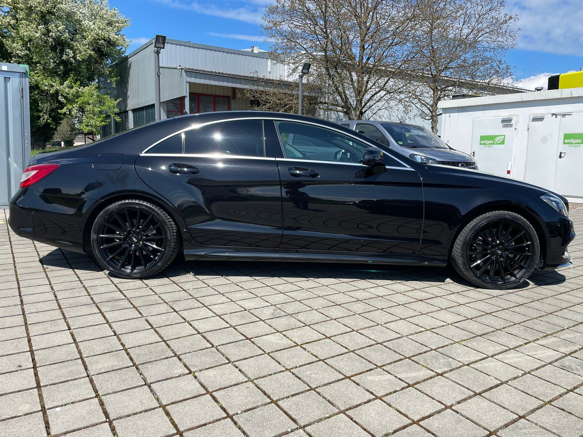 MERCEDES-BENZ CLS 350 d 4Matic 9G-Tronic-image-5