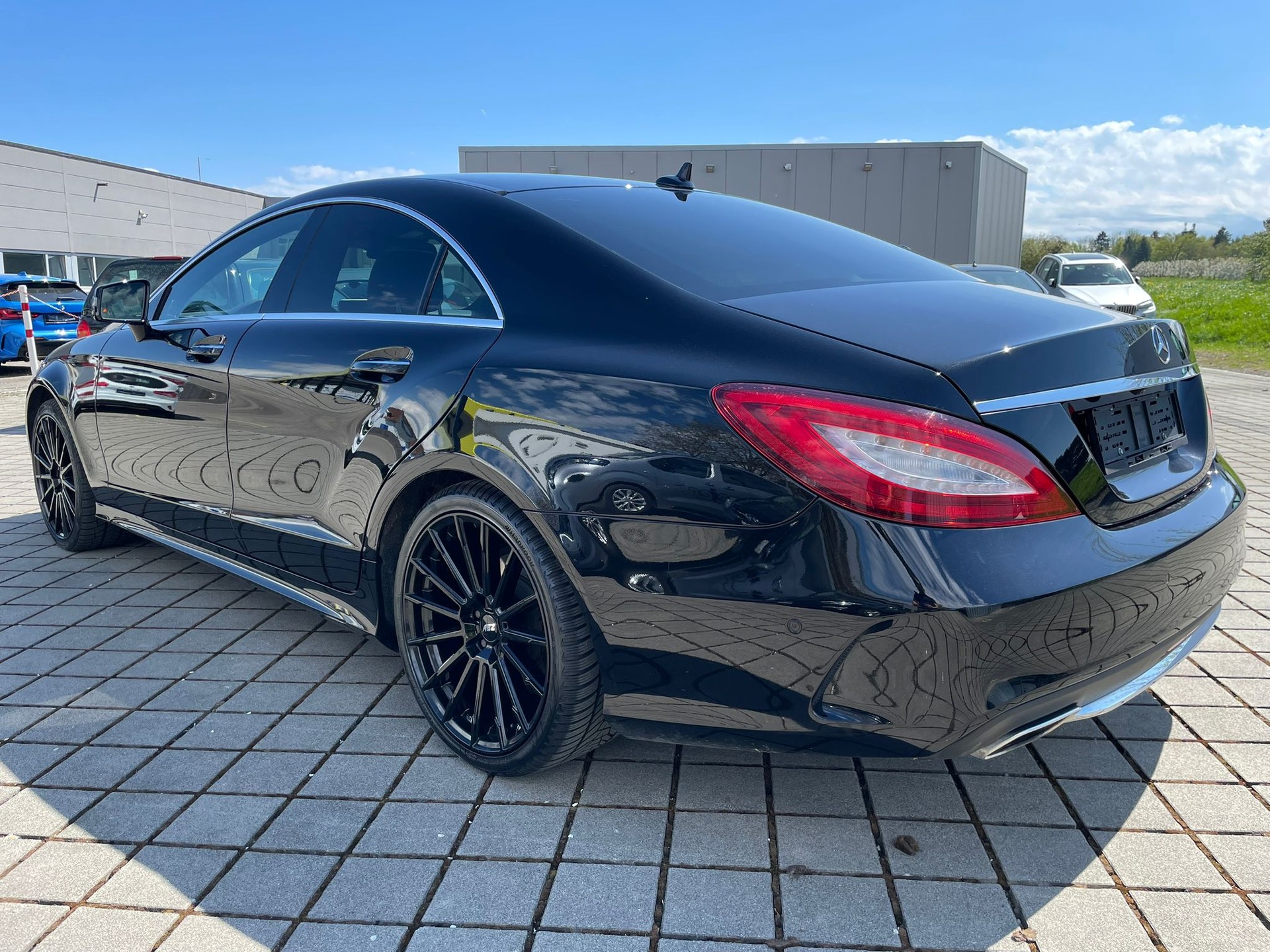 MERCEDES-BENZ CLS 350 d 4Matic 9G-Tronic-image-4
