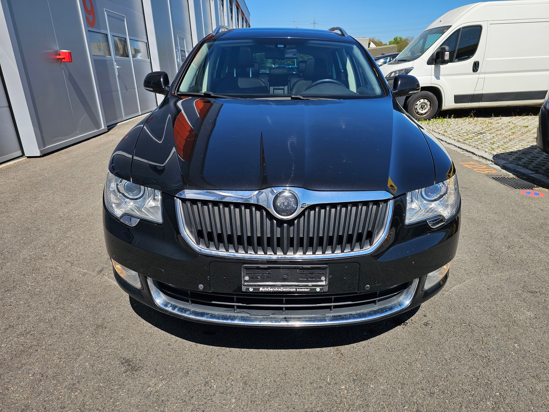 SKODA Superb Combi 2.0 TDi AllDrive4x4 DSG-image-6