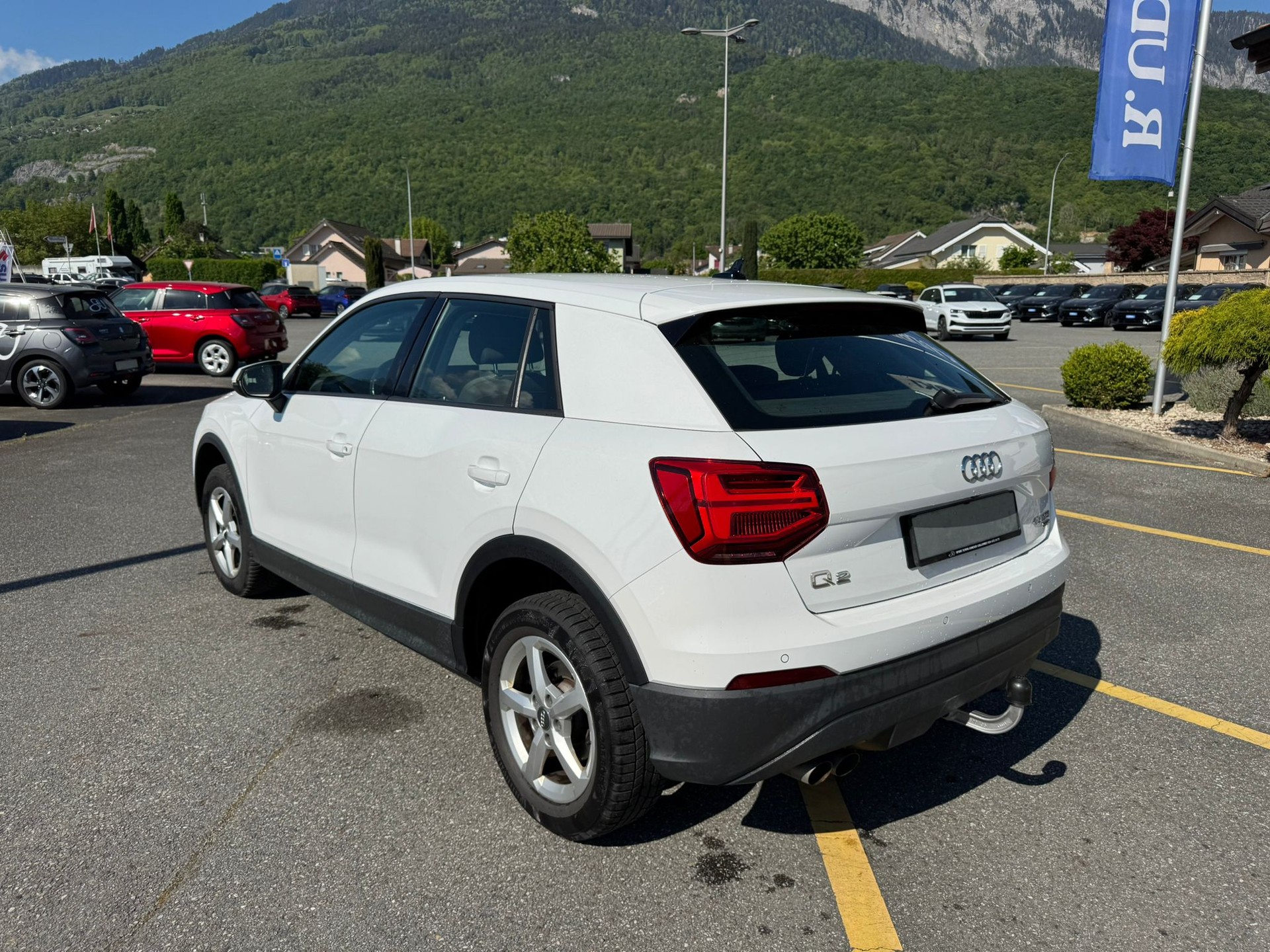 AUDI Q2 40 TFSI quattro S-tronic-image-2