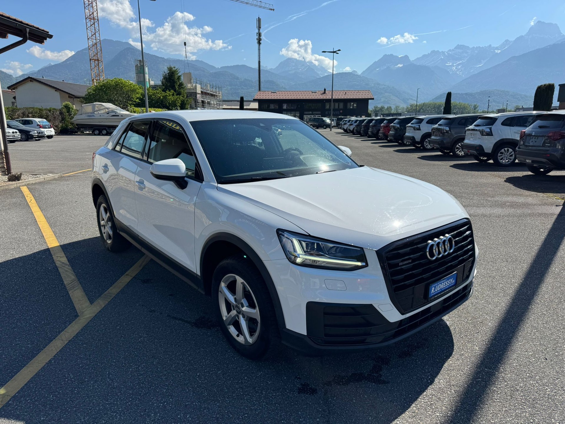 AUDI Q2 40 TFSI quattro S-tronic-image-6