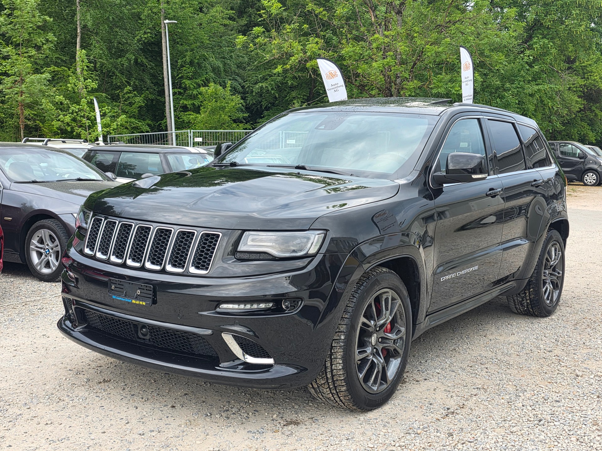 JEEP Grand Cherokee 6.4 V8 HEMI SRT8 Automatic / Frisch ab MFK / Frisch ab Service / Garantie / Gratis Lieferung