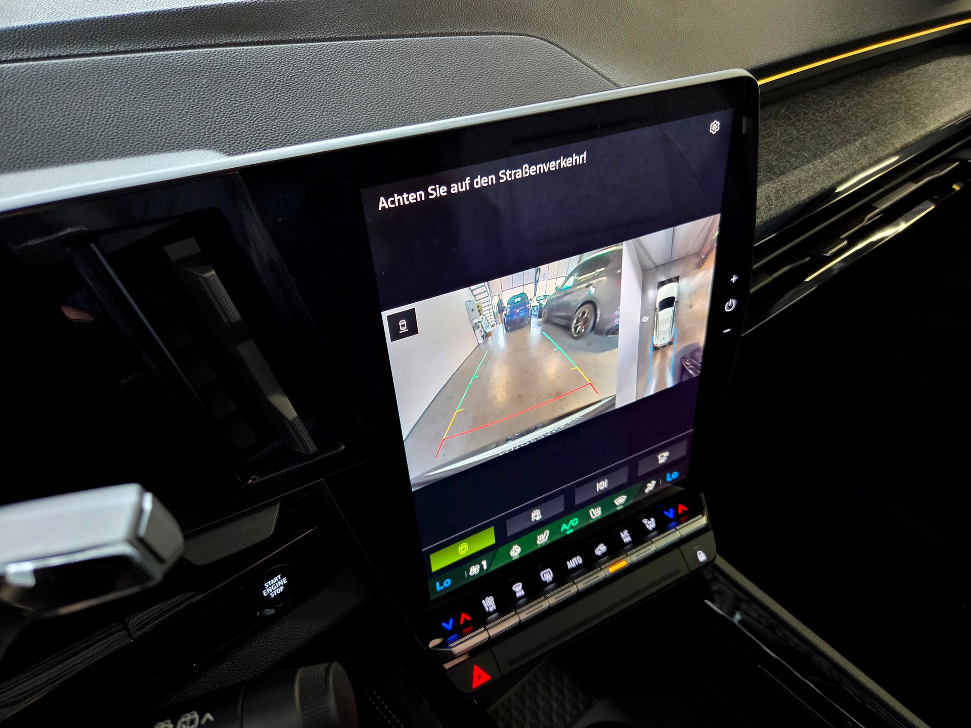 RENAULT Espace 1.2 E-Tech techno-image-12