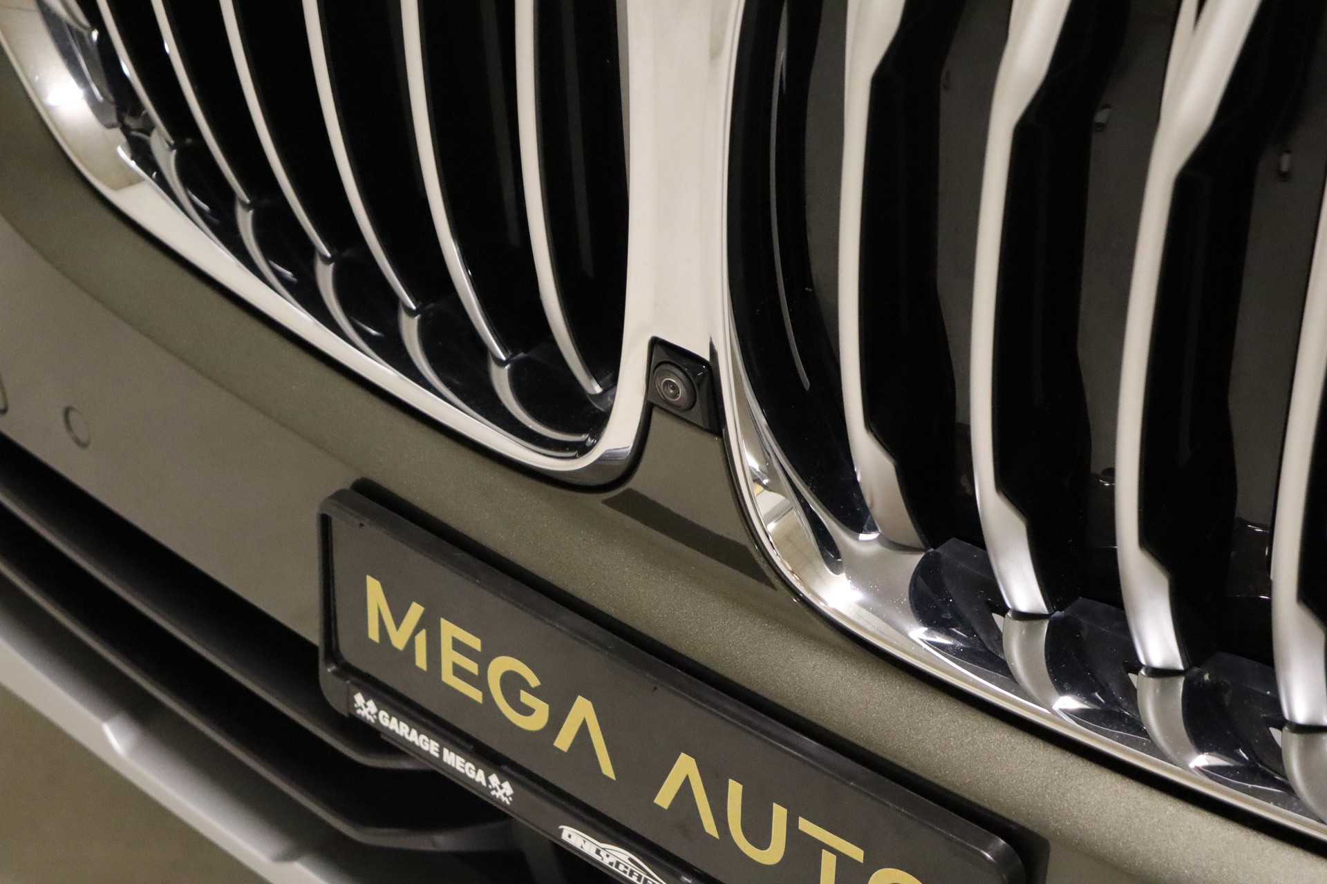 BMW X5 xDrive 48V 30d Steptronic **CH-FZ**AHK**-image-5