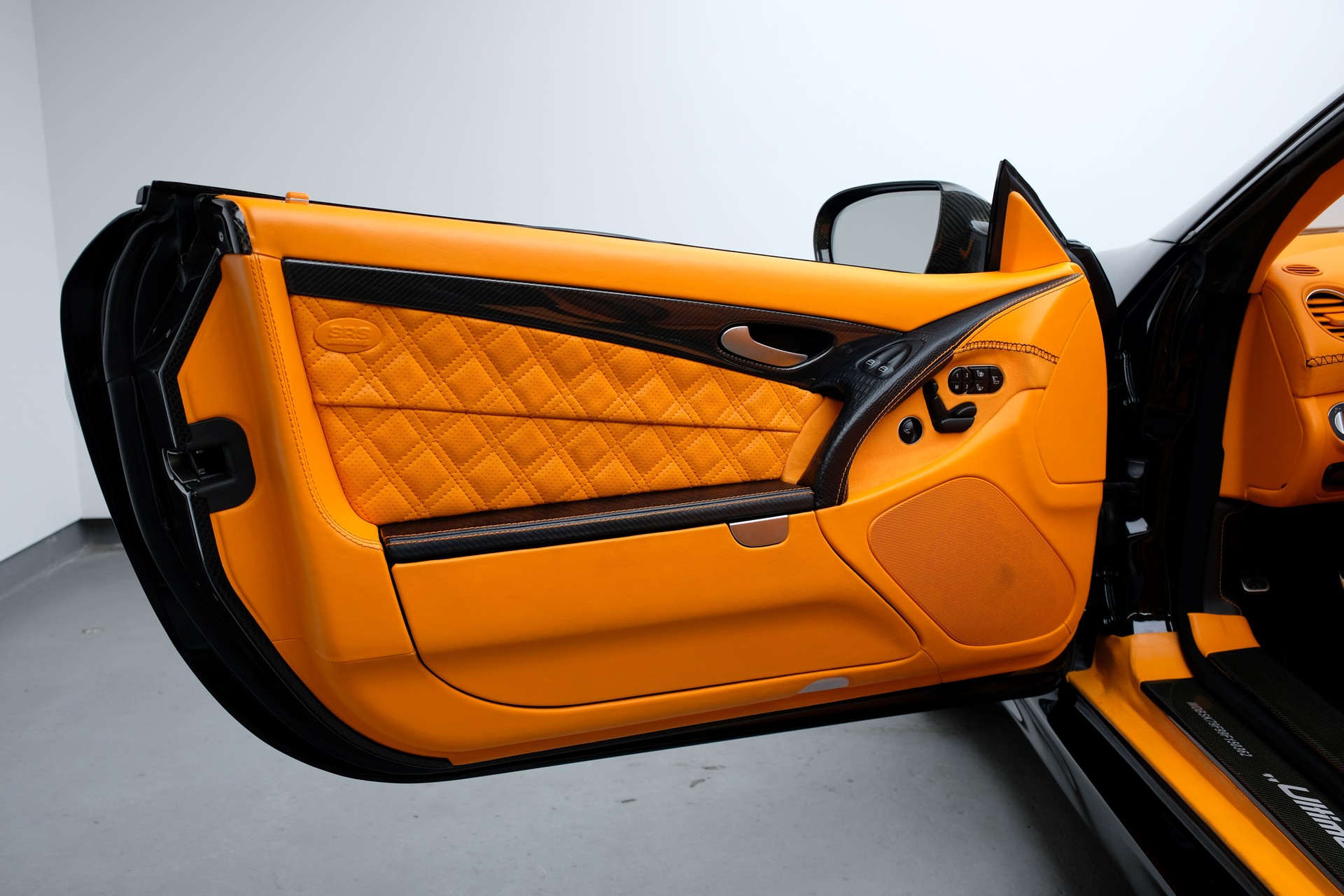 MERCEDES-BENZ SL 65 AMG Speedshift FAB Design Nr. 4 von Weltweit 10-image-18